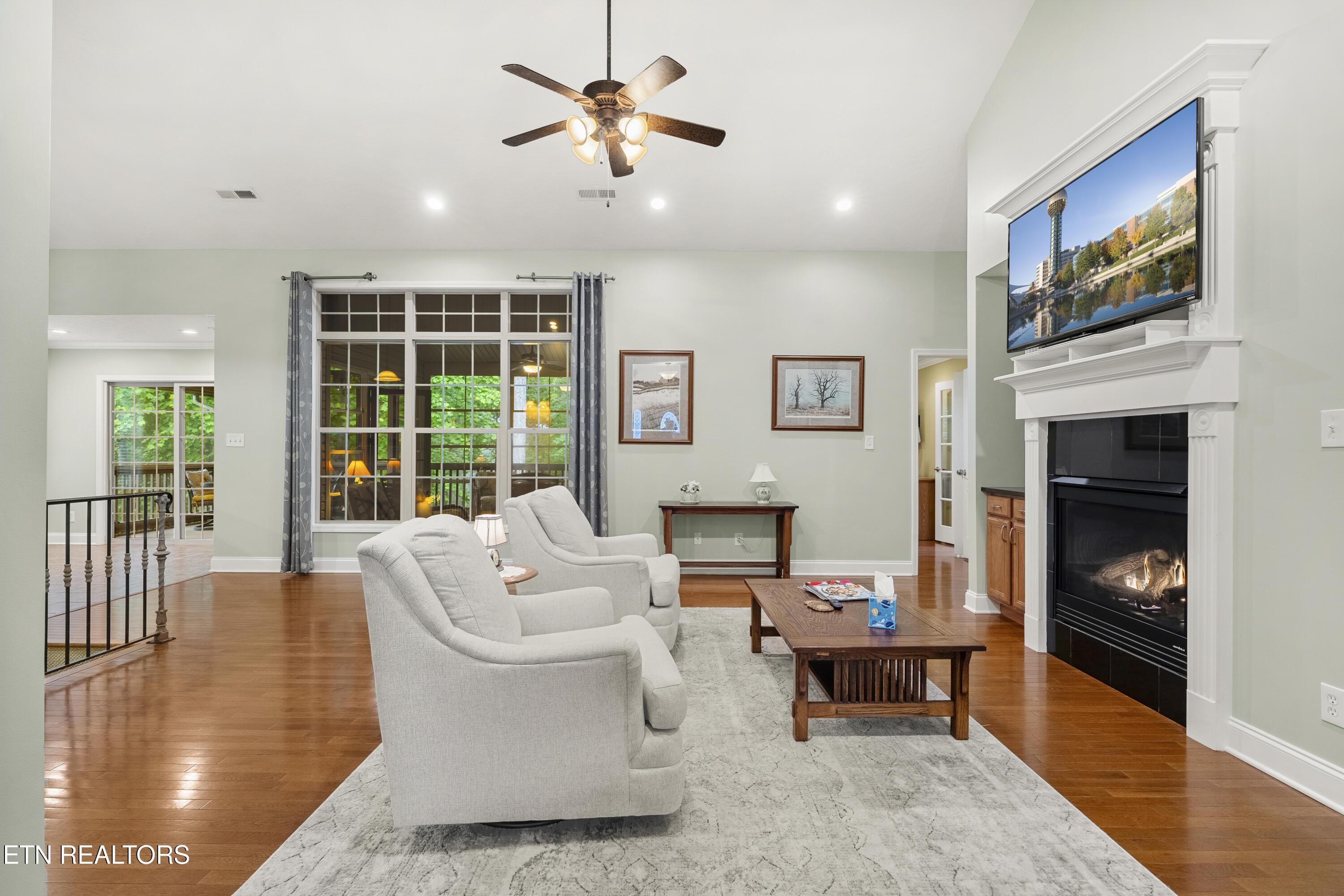 303 Uhdali Place, Loudon, TN - Fort Loudoun and Tellico Lake Real Estate - Image# 9