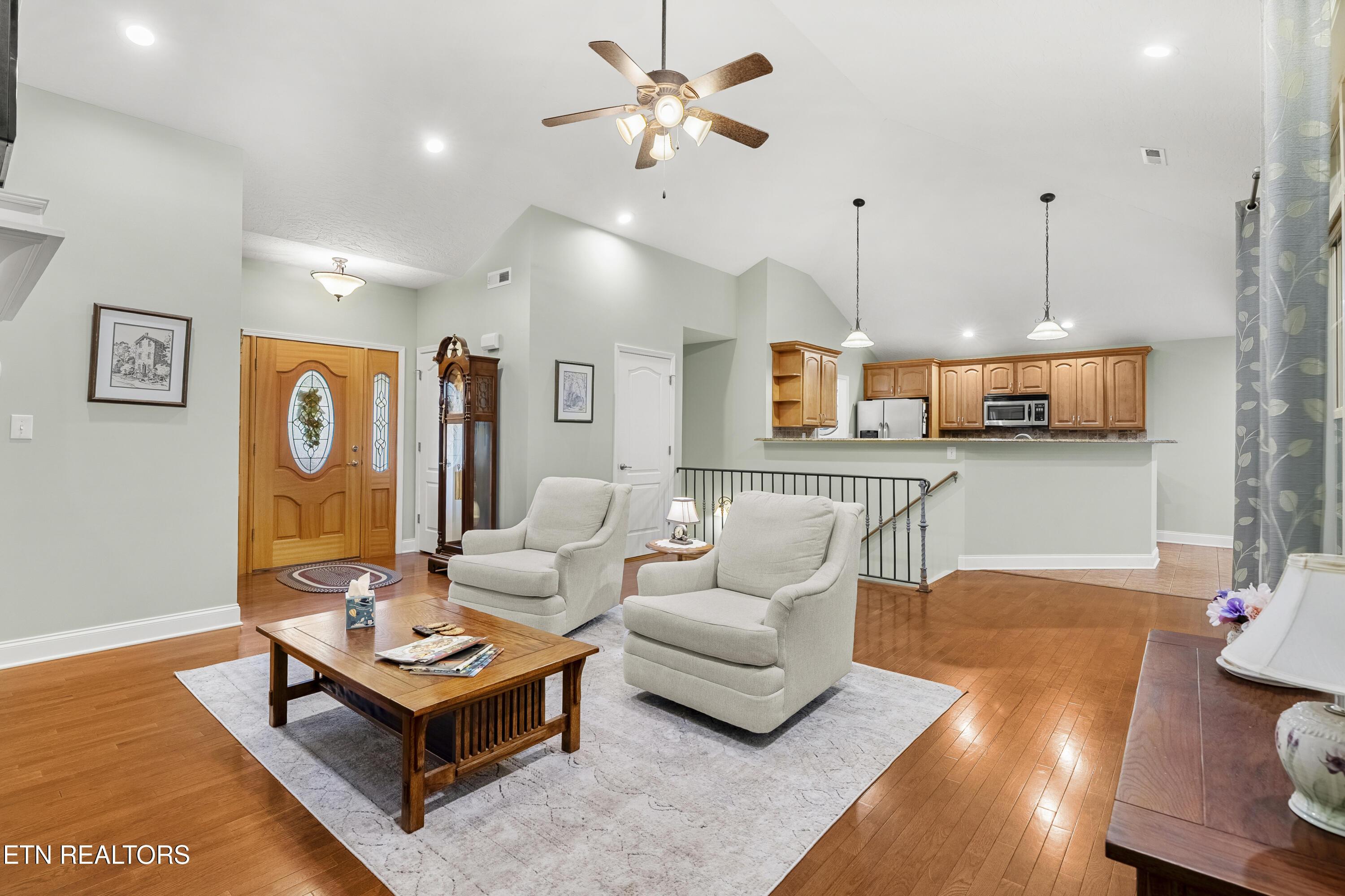 303 Uhdali Place, Loudon, TN - Fort Loudoun and Tellico Lake Real Estate - Image# 13