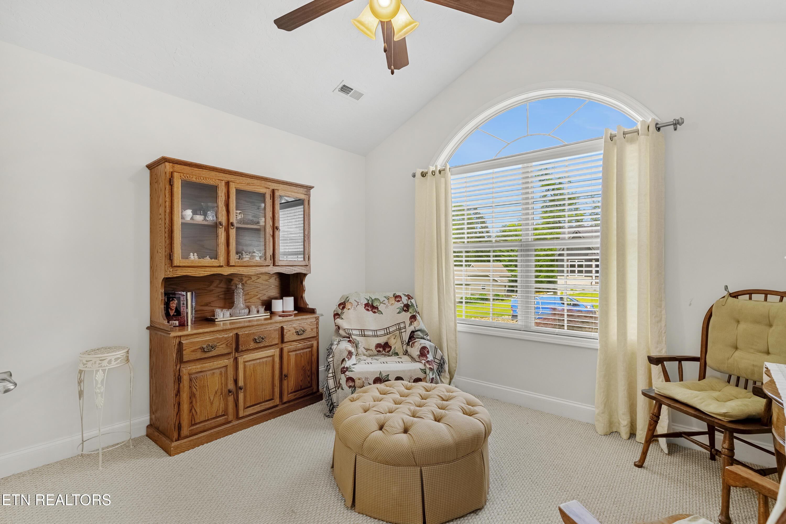 303 Uhdali Place, Loudon, TN - Fort Loudoun and Tellico Lake Real Estate - Image# 16