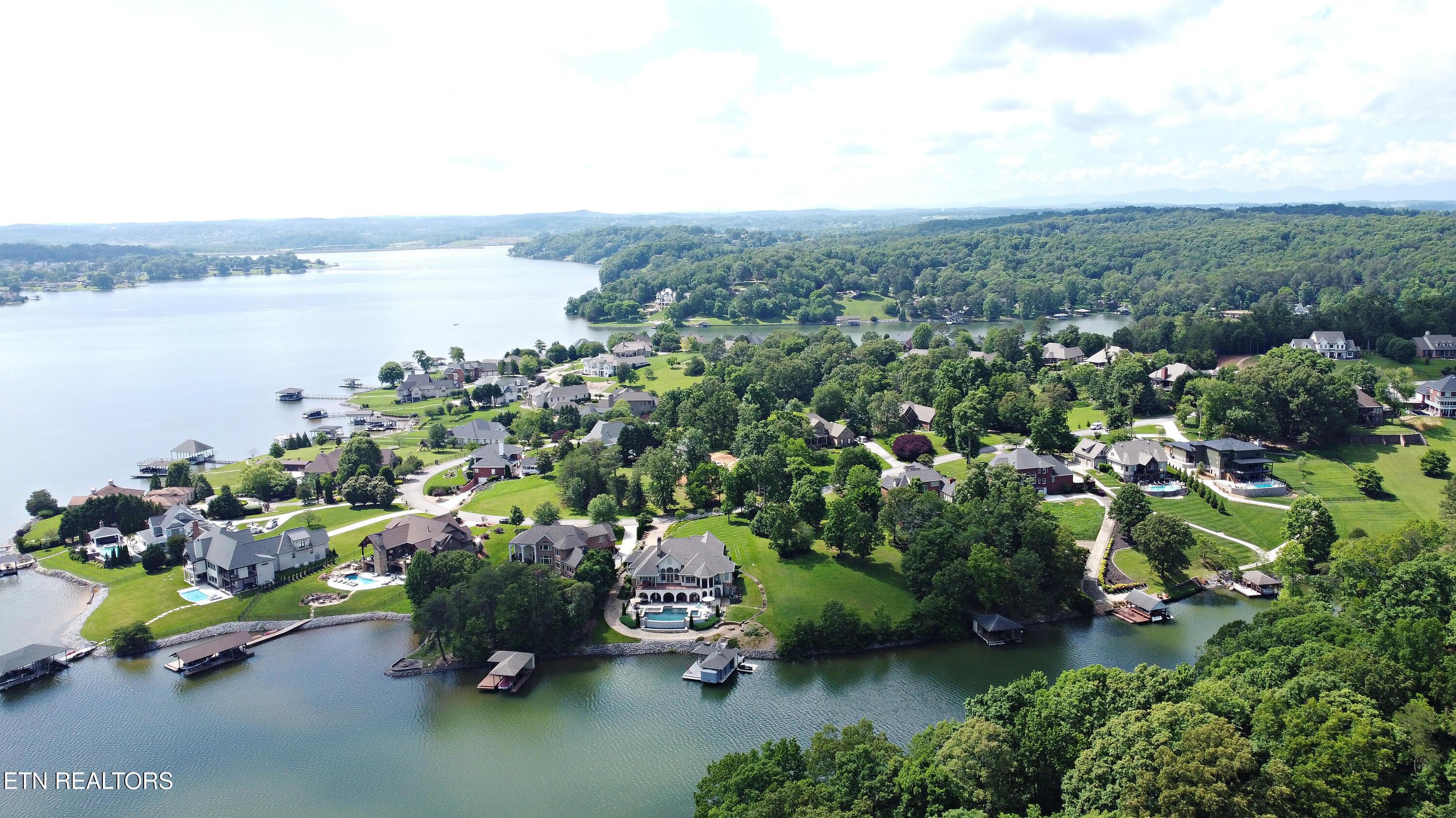 355 Conkinnon Drive, Lenoir City, TN - Fort Loudoun and Tellico Lake Real Estate - Image# 7