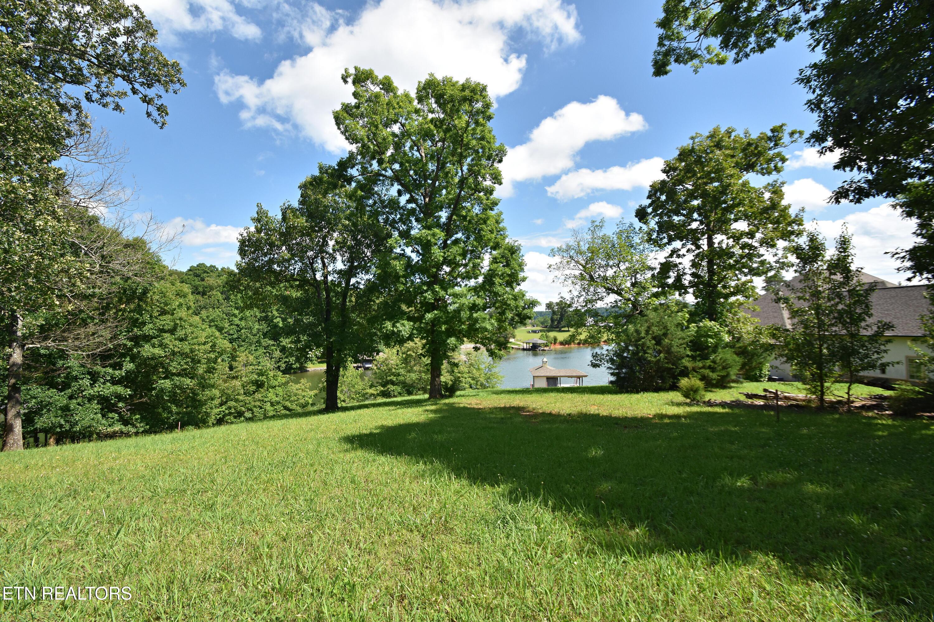 355 Conkinnon Drive, Lenoir City, TN - Fort Loudoun and Tellico Lake Real Estate - Image# 12