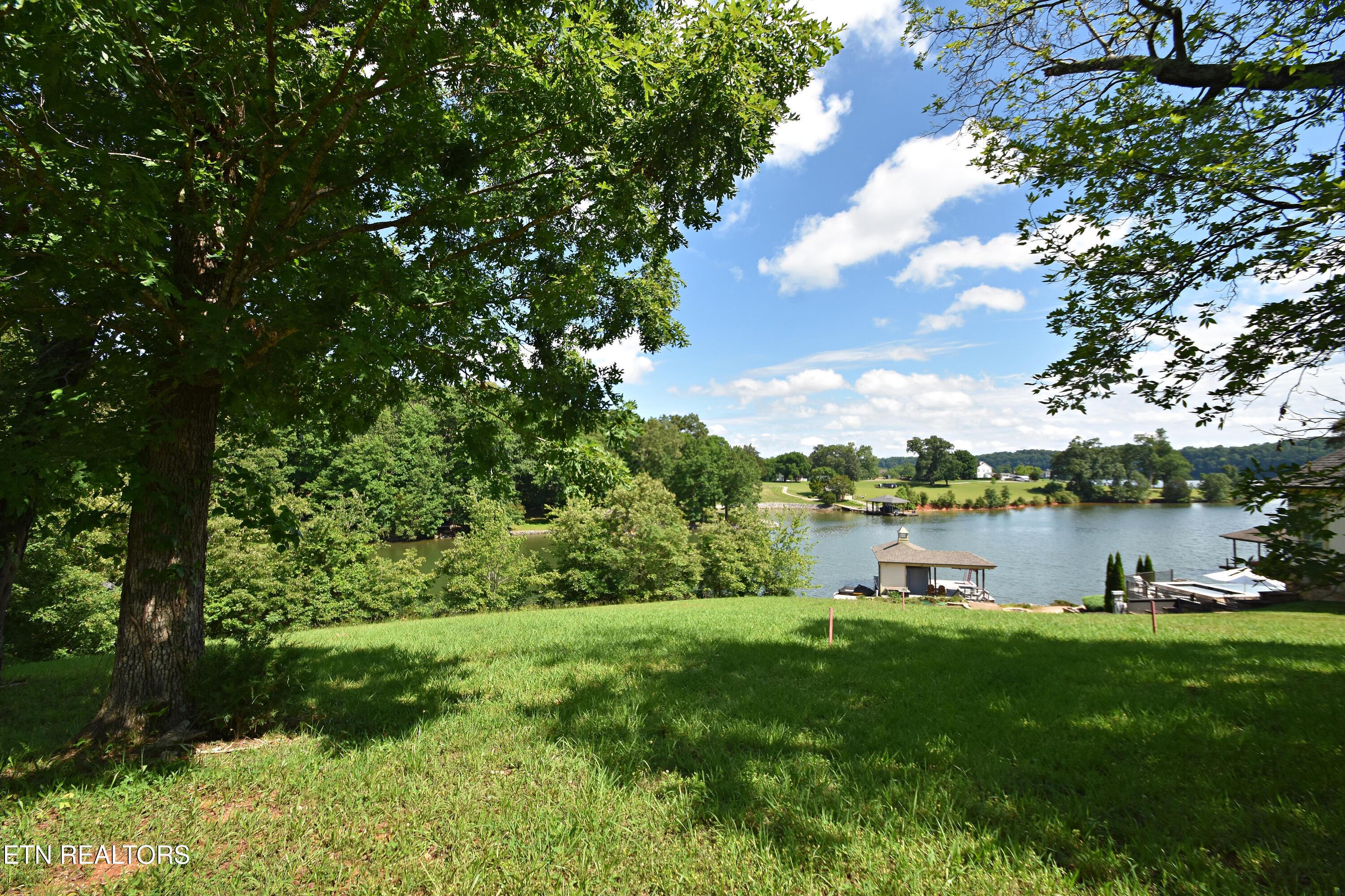 355 Conkinnon Drive, Lenoir City, TN - Fort Loudoun and Tellico Lake Real Estate - Image# 13