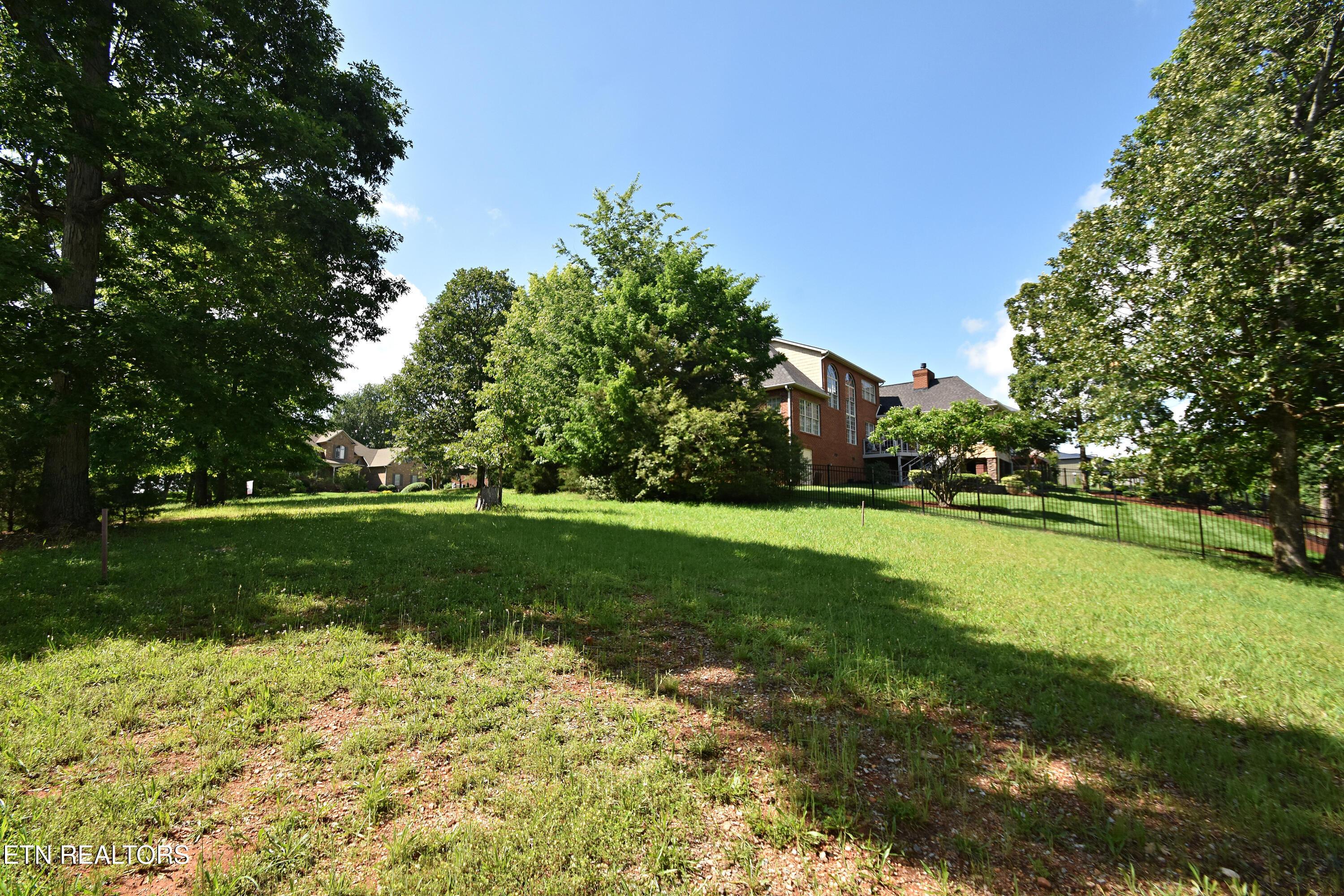 355 Conkinnon Drive, Lenoir City, TN - Fort Loudoun and Tellico Lake Real Estate - Image# 14