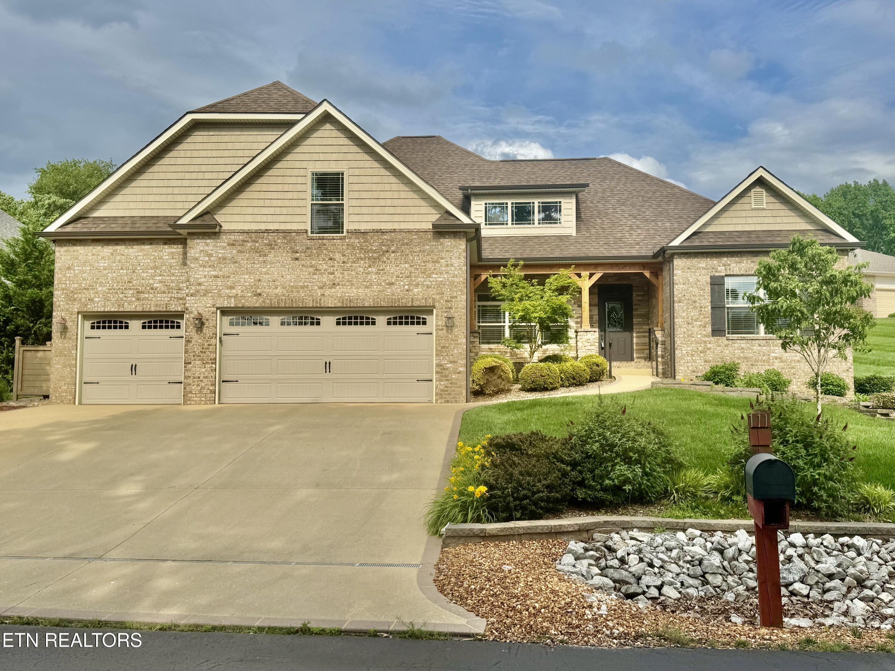 111 Tecumseh Lane, Loudon, TN - Fort Loudoun and Tellico Lake Real Estate - Image# 1