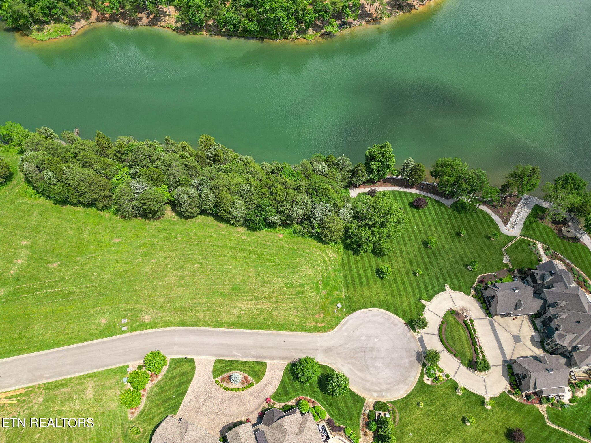 1263 Zepher Drive, Lenoir City, TN - Fort Loudoun and Tellico Lake Real Estate - Image# 8