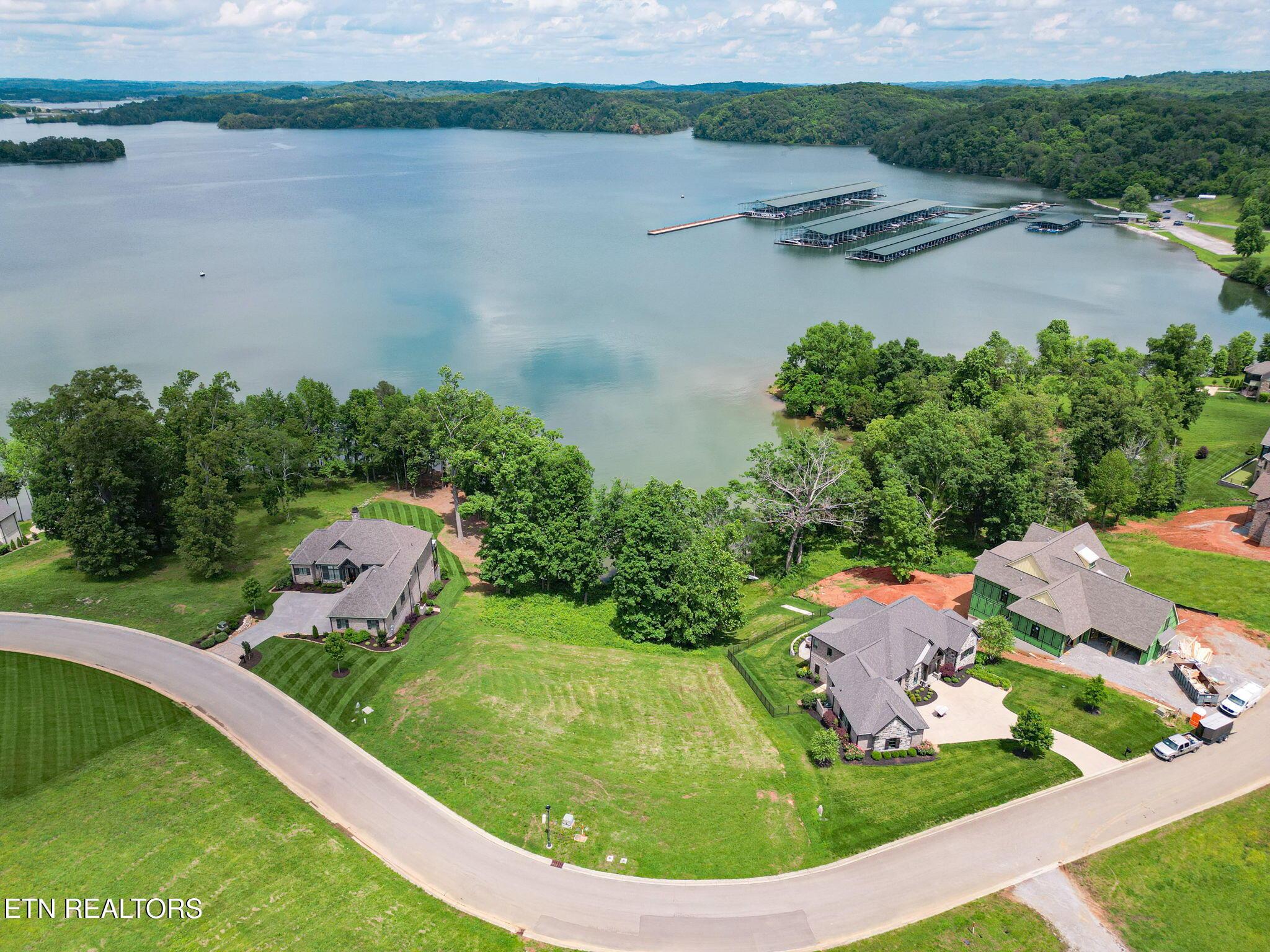 17188 Lighthouse Point Drive, Lenoir City, TN - Fort Loudoun and Tellico Lake Real Estate - Image# 7