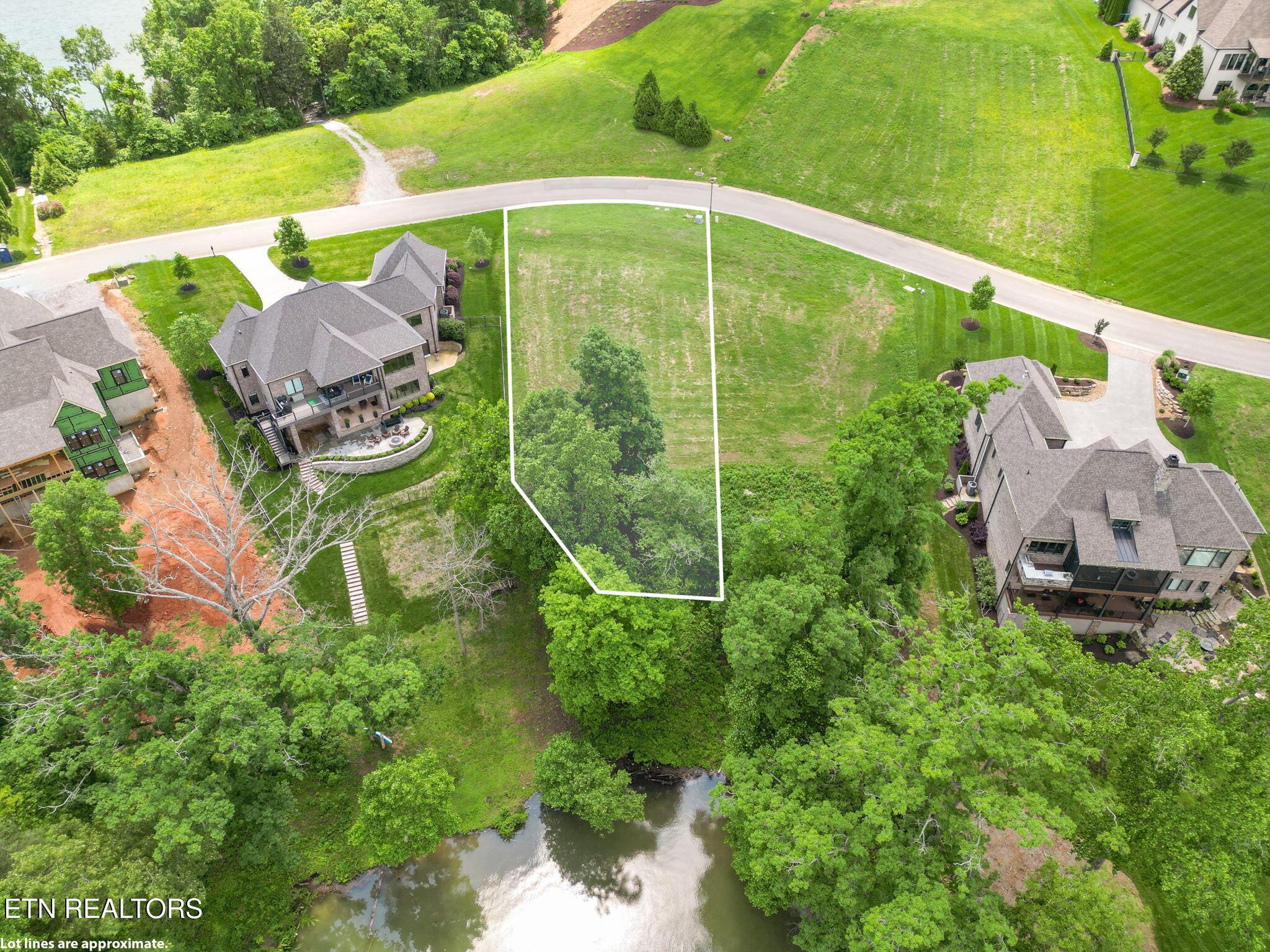 17188 Lighthouse Point Drive, Lenoir City, TN - Fort Loudoun and Tellico Lake Real Estate - Image# 18