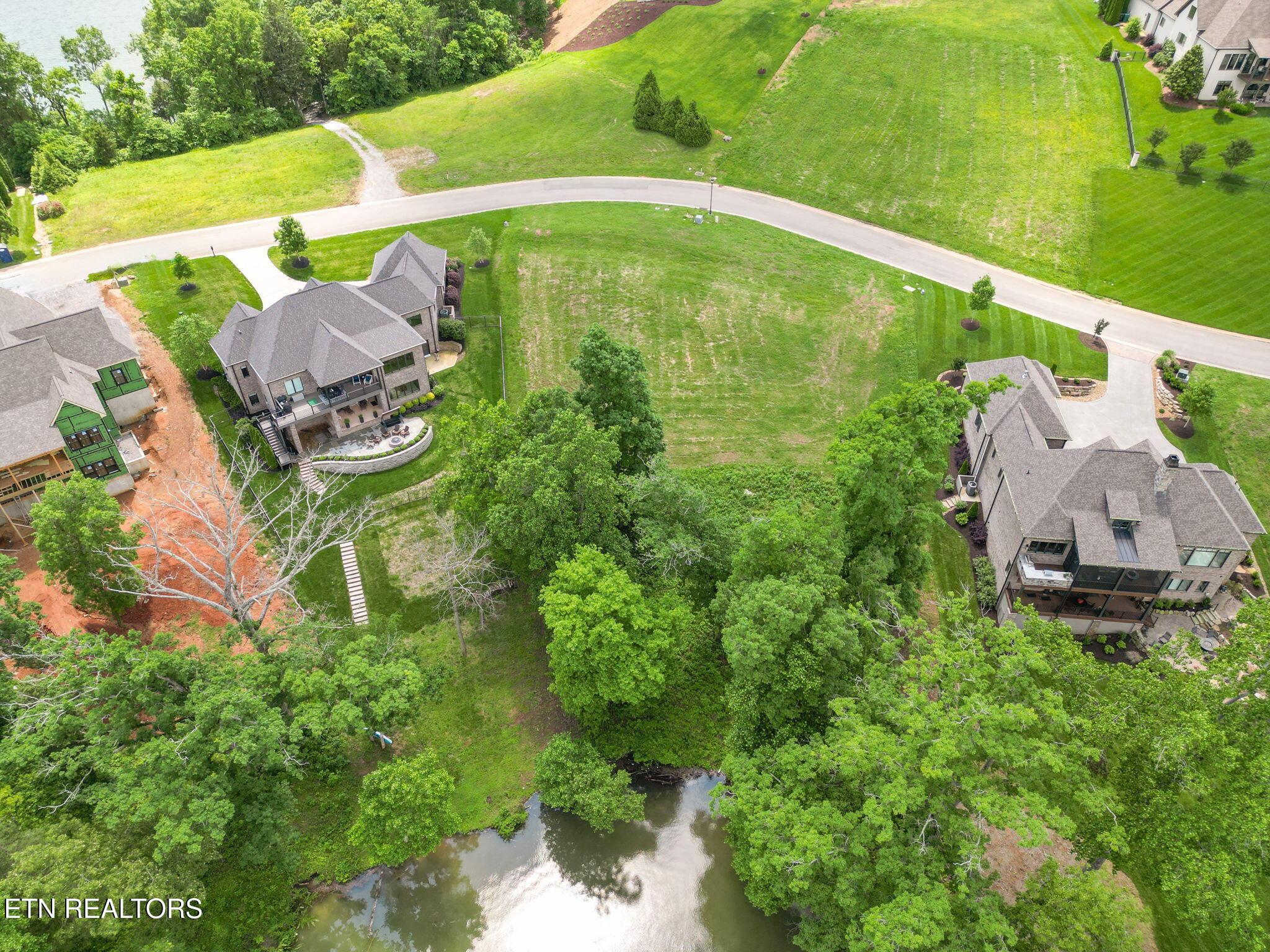 17188 Lighthouse Point Drive, Lenoir City, TN - Fort Loudoun and Tellico Lake Real Estate - Image# 19