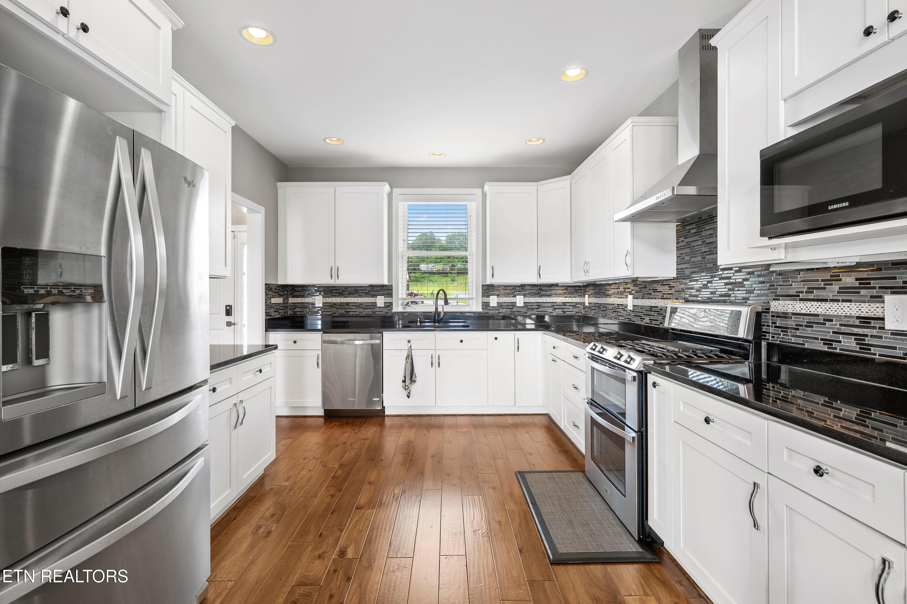 338 Cape Lookout Light, Loudon, TN - Fort Loudoun and Tellico Lake Real Estate - Image# 14