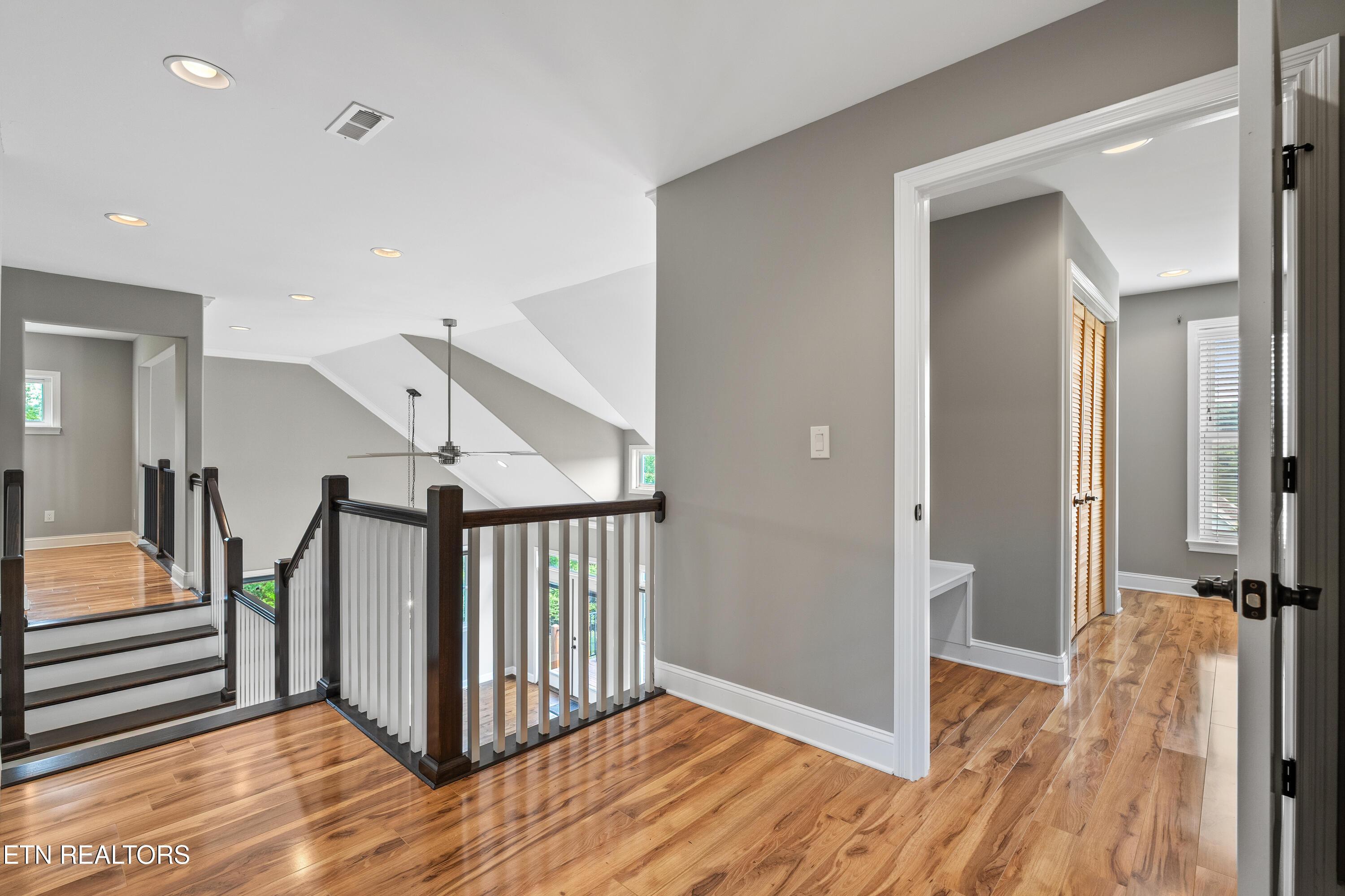 338 Cape Lookout Light, Loudon, TN - Fort Loudoun and Tellico Lake Real Estate - Image# 32