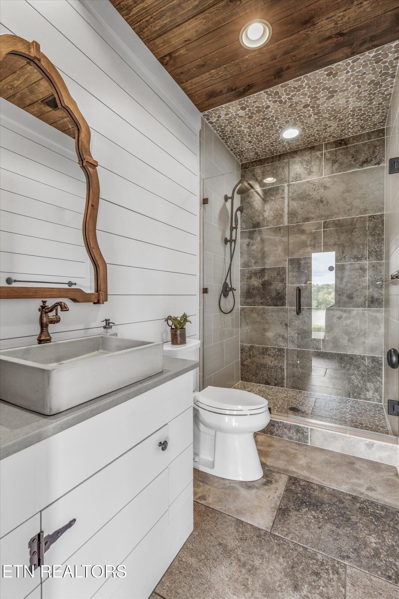 436 Silent River Lane, Loudon, TN - Fort Loudoun and Tellico Lake Real Estate - Image# 50