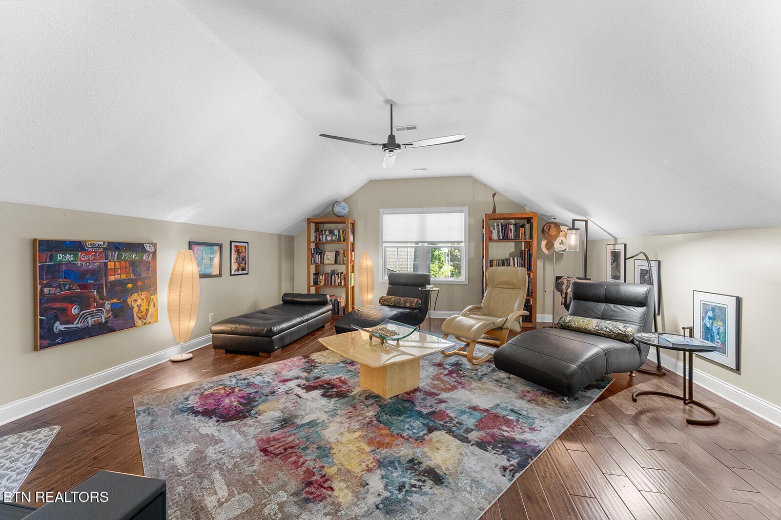 105 Gogeyi Tr, Vonore, TN - Fort Loudoun and Tellico Lake Real Estate - Image# 38