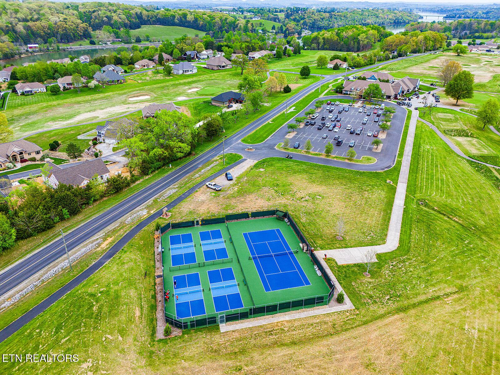 105 Gogeyi Tr, Vonore, TN - Fort Loudoun and Tellico Lake Real Estate - Image# 58