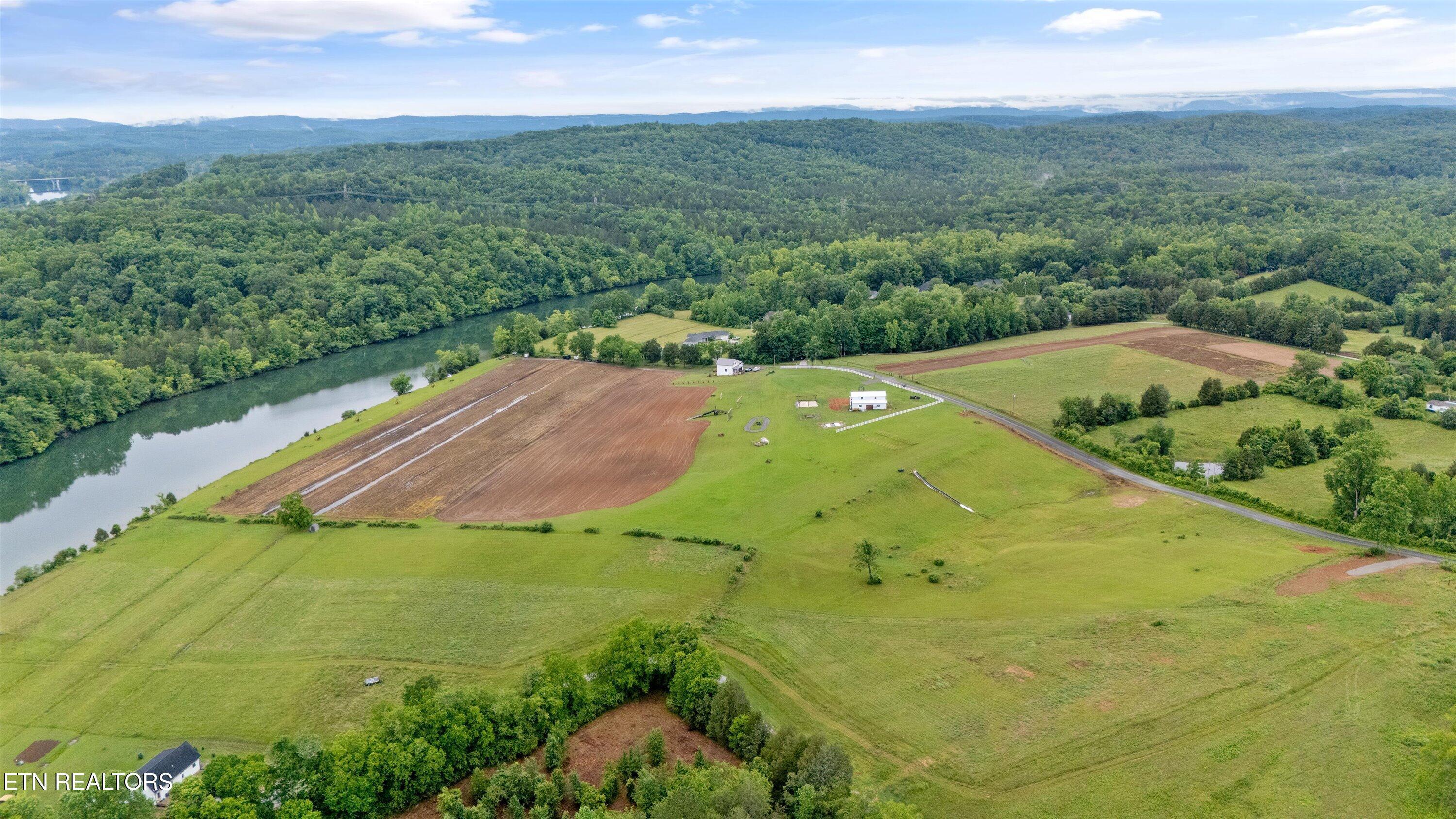 379 Blackburn Lane, Lenoir City, TN - Fort Loudoun and Tellico Lake Real Estate - Image# 6