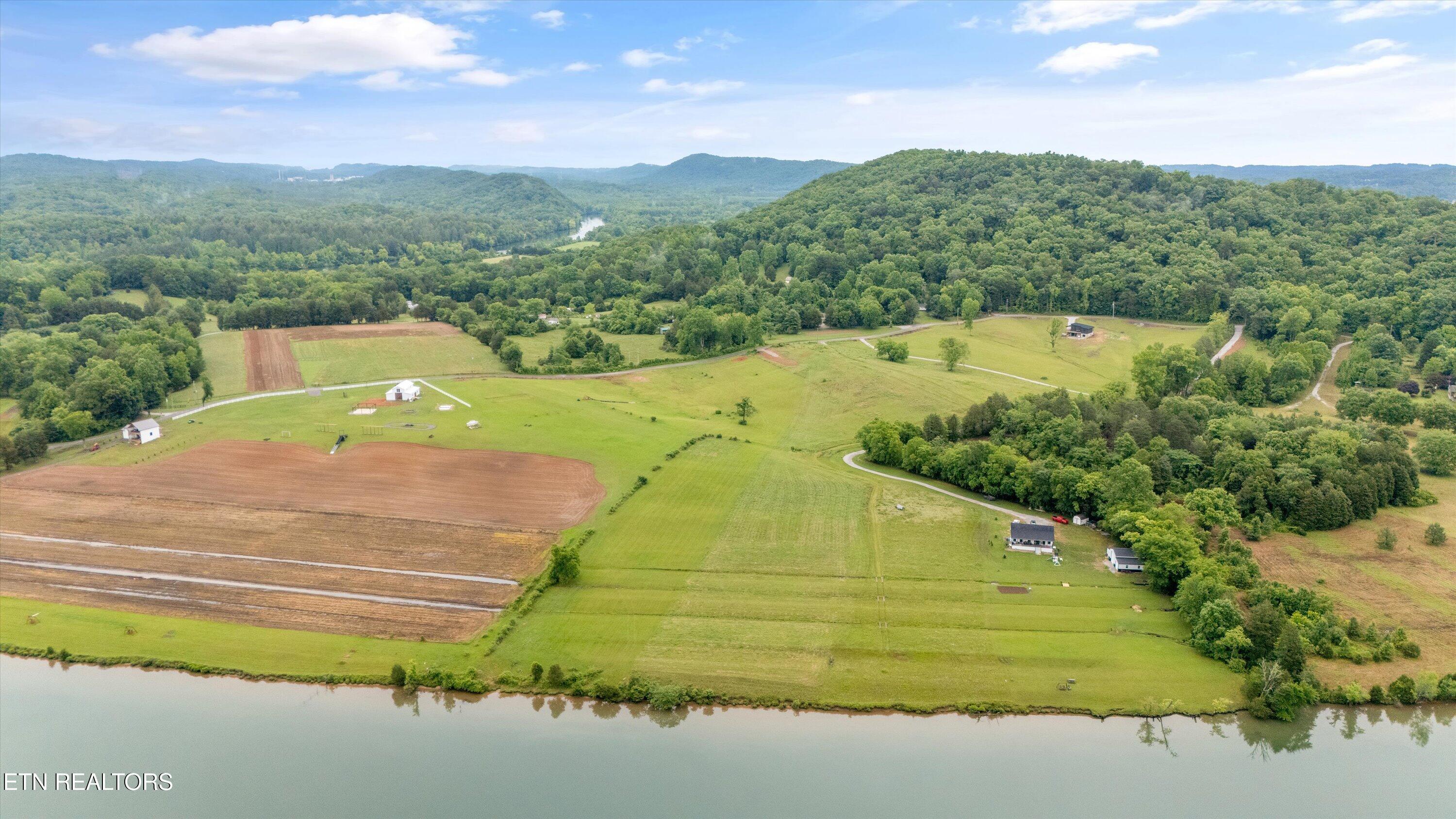379 Blackburn Lane, Lenoir City, TN - Fort Loudoun and Tellico Lake Real Estate - Image# 8