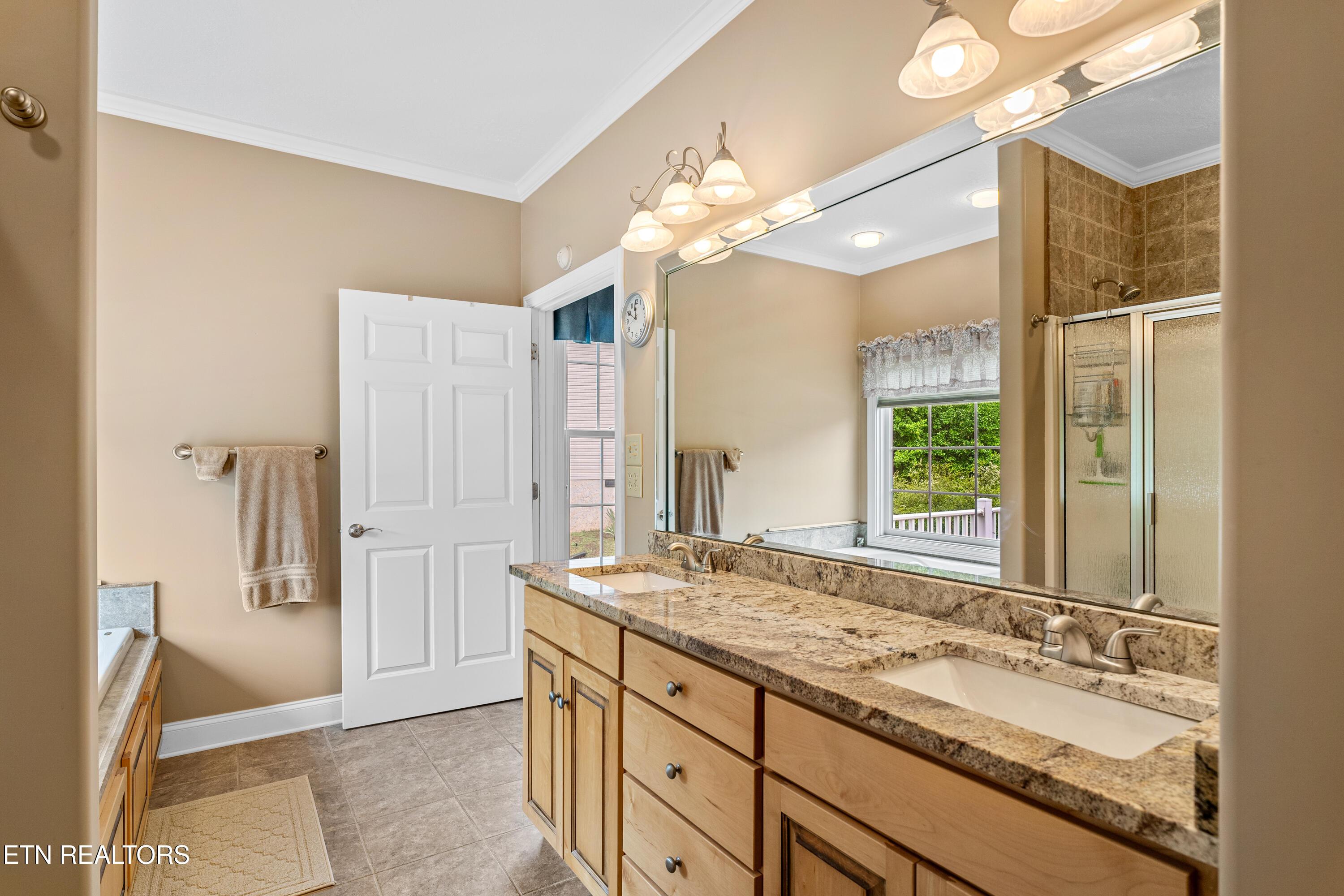 144 Nunyu Tr, Vonore, TN - Fort Loudoun and Tellico Lake Real Estate - Image# 26