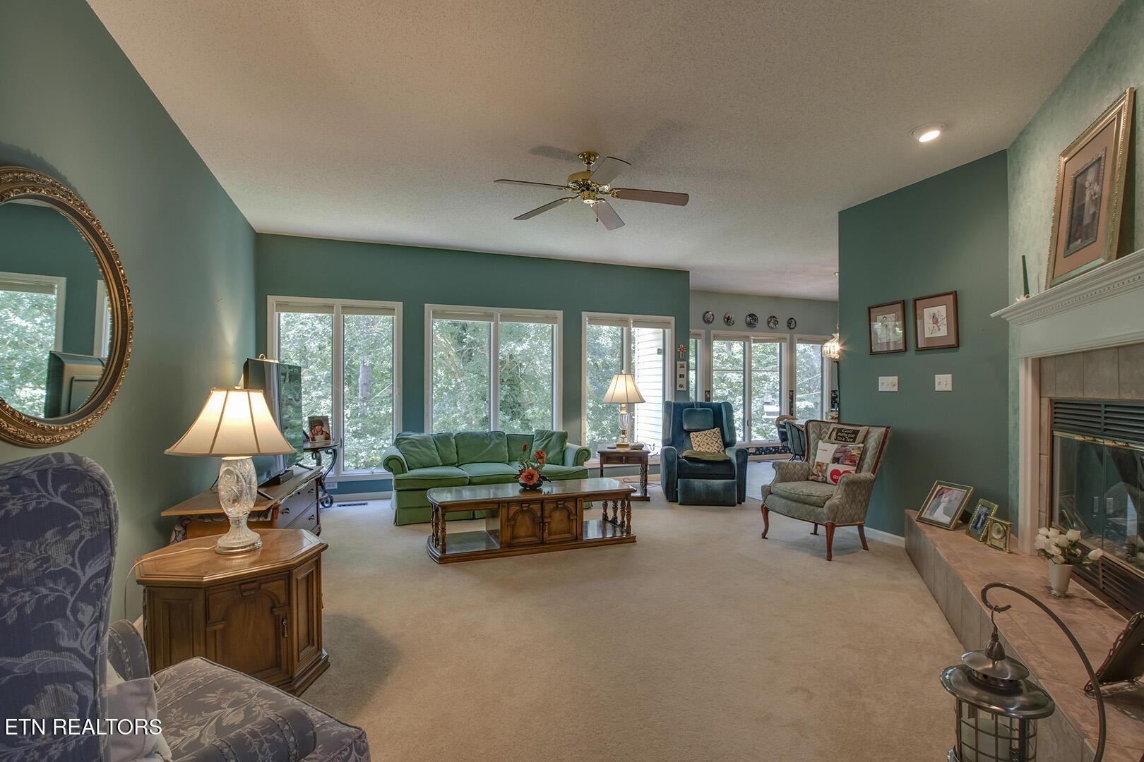 307 Okmulgee Circle, Loudon, TN - Fort Loudoun and Tellico Lake Real Estate - Image# 9