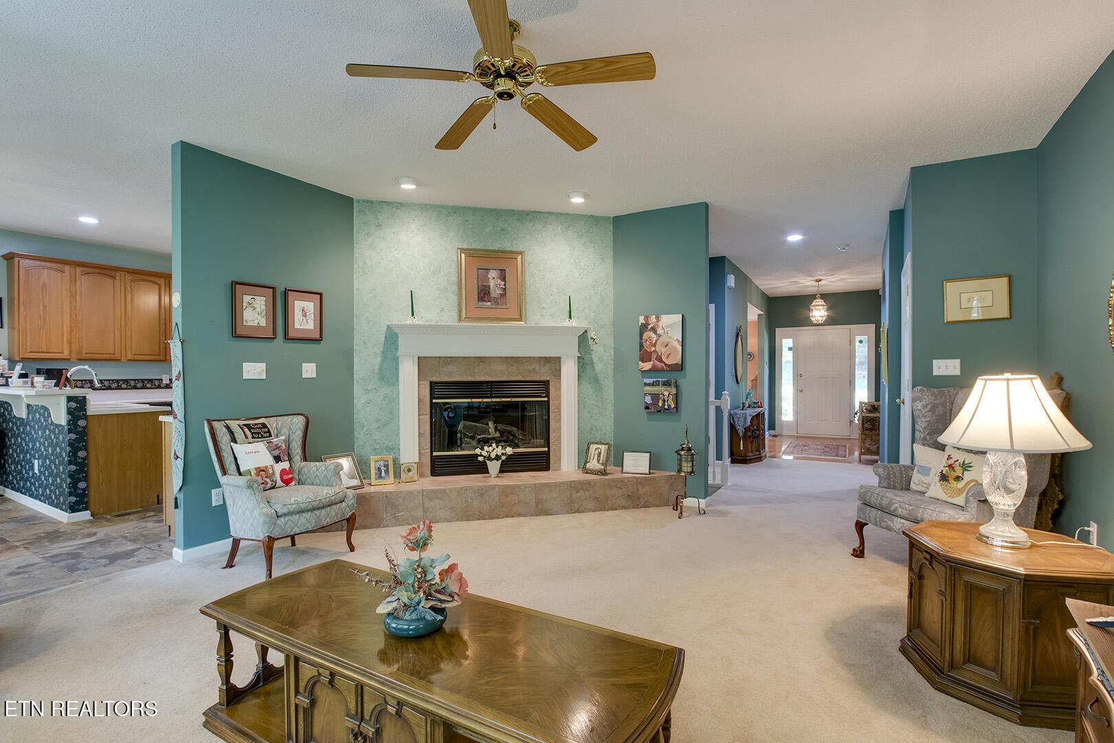 307 Okmulgee Circle, Loudon, TN - Fort Loudoun and Tellico Lake Real Estate - Image# 12