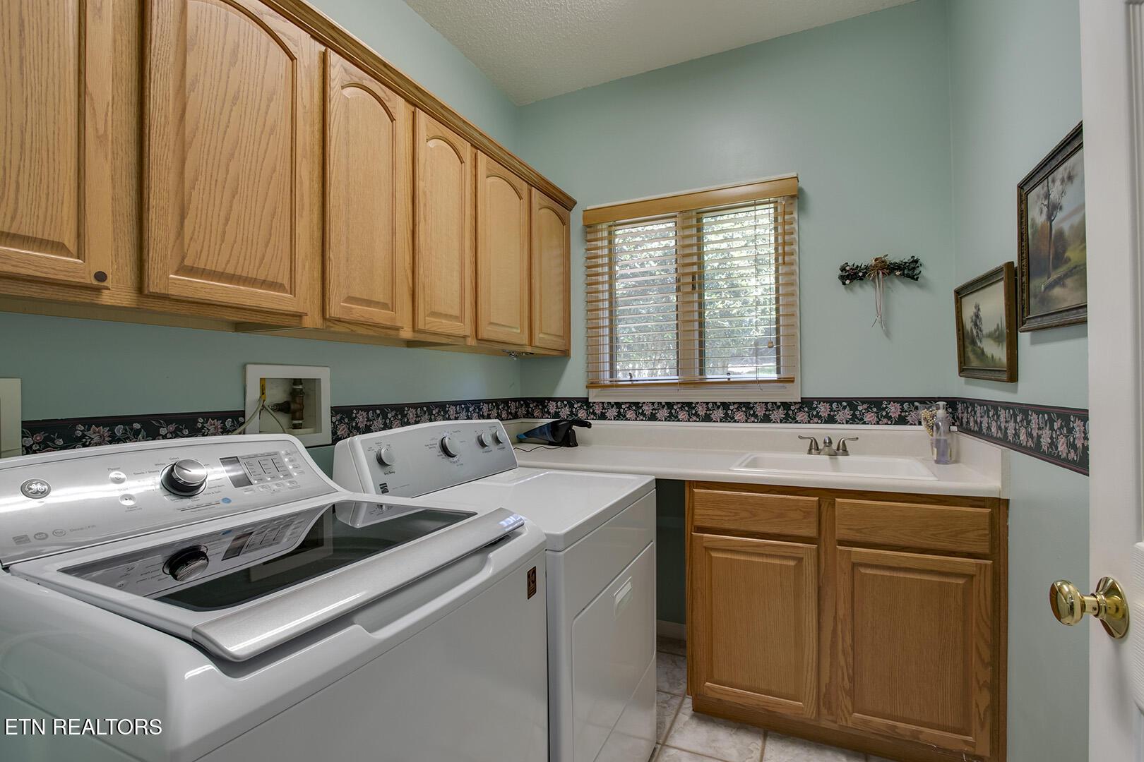 307 Okmulgee Circle, Loudon, TN - Fort Loudoun and Tellico Lake Real Estate - Image# 22