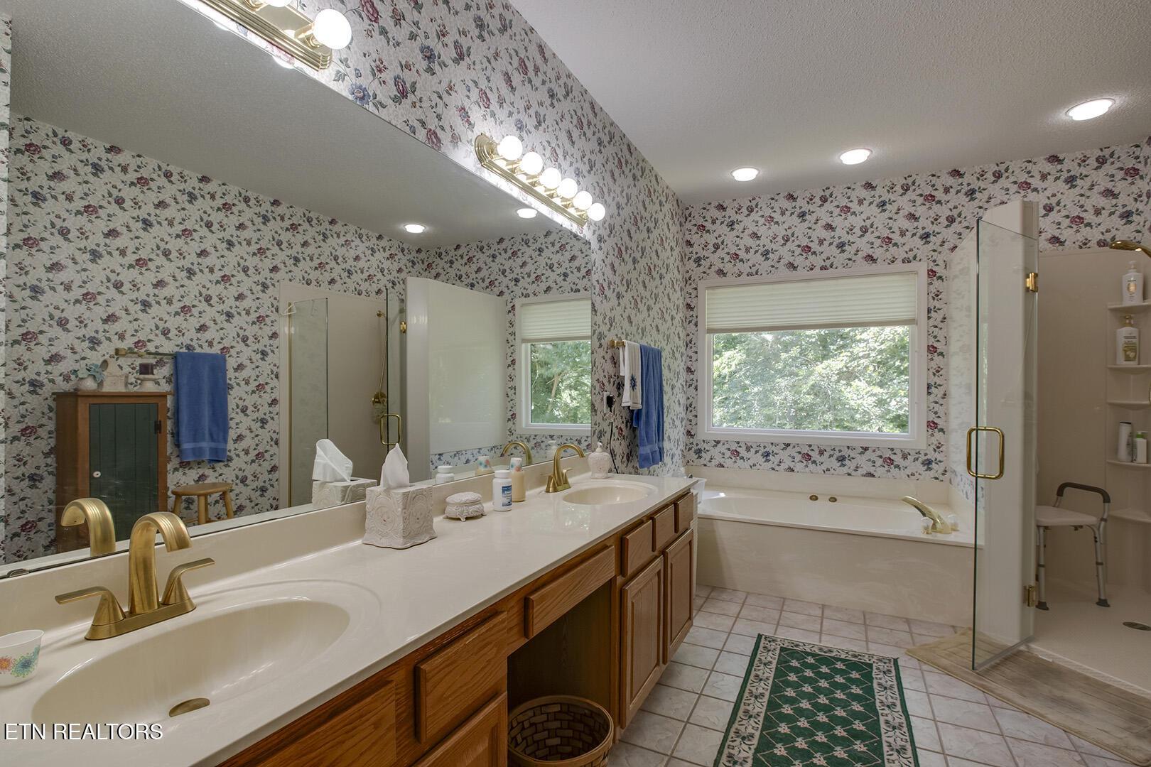 307 Okmulgee Circle, Loudon, TN - Fort Loudoun and Tellico Lake Real Estate - Image# 31