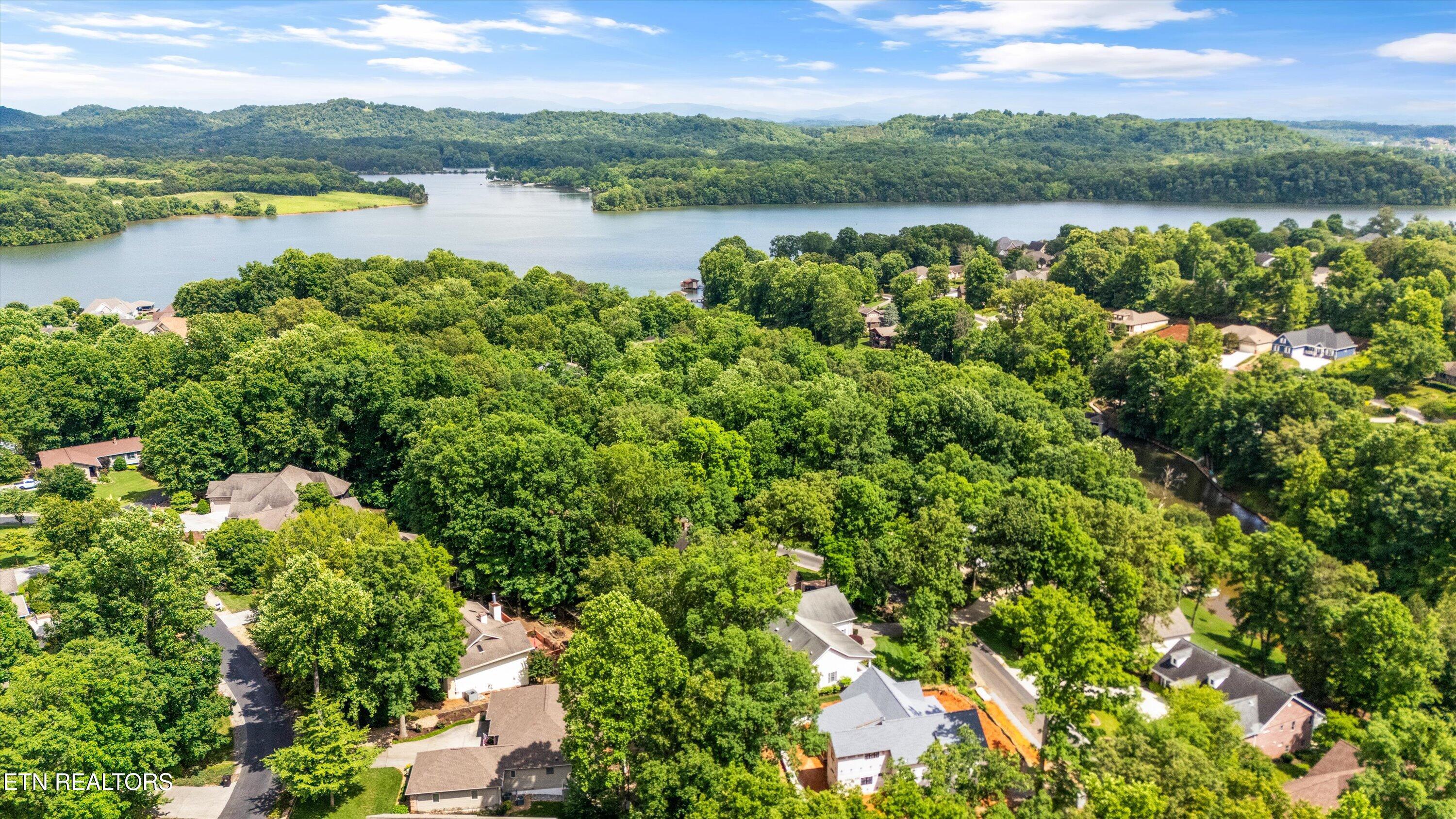 109 Cheeskogili Way, Loudon, TN - Fort Loudoun and Tellico Lake Real Estate - Image# 41
