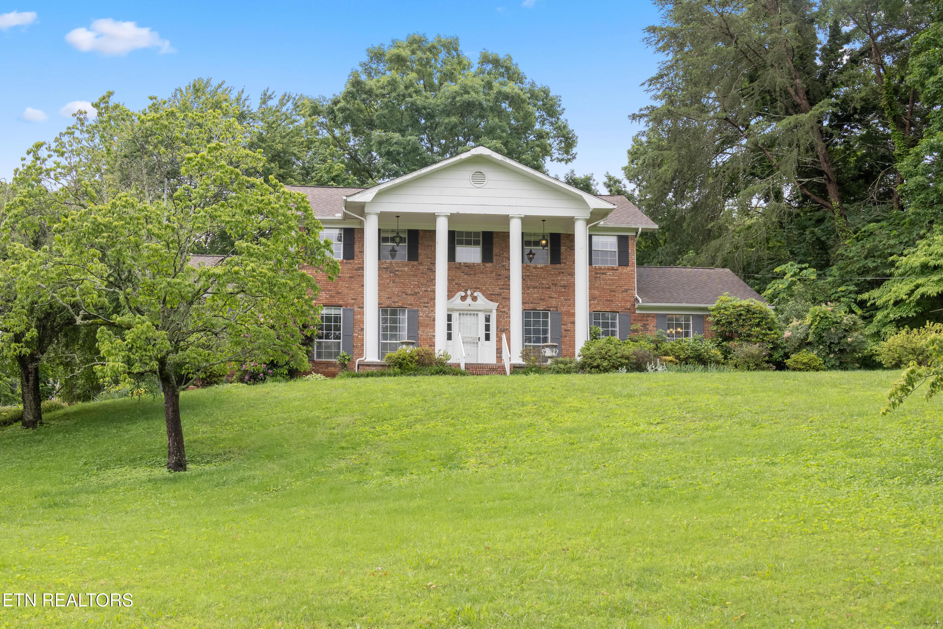 10628 Sandpiper Lane, Knoxville, TN - Fort Loudoun and Tellico Lake Real Estate - Image# 40