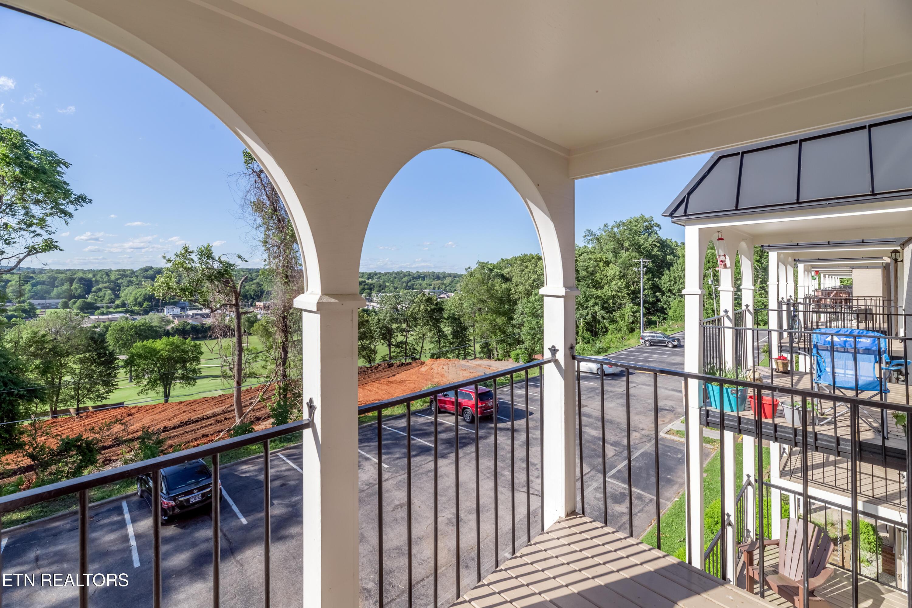 5709 Lyons View Pike, Knoxville, TN - Fort Loudoun and Tellico Lake Real Estate - Image# 7