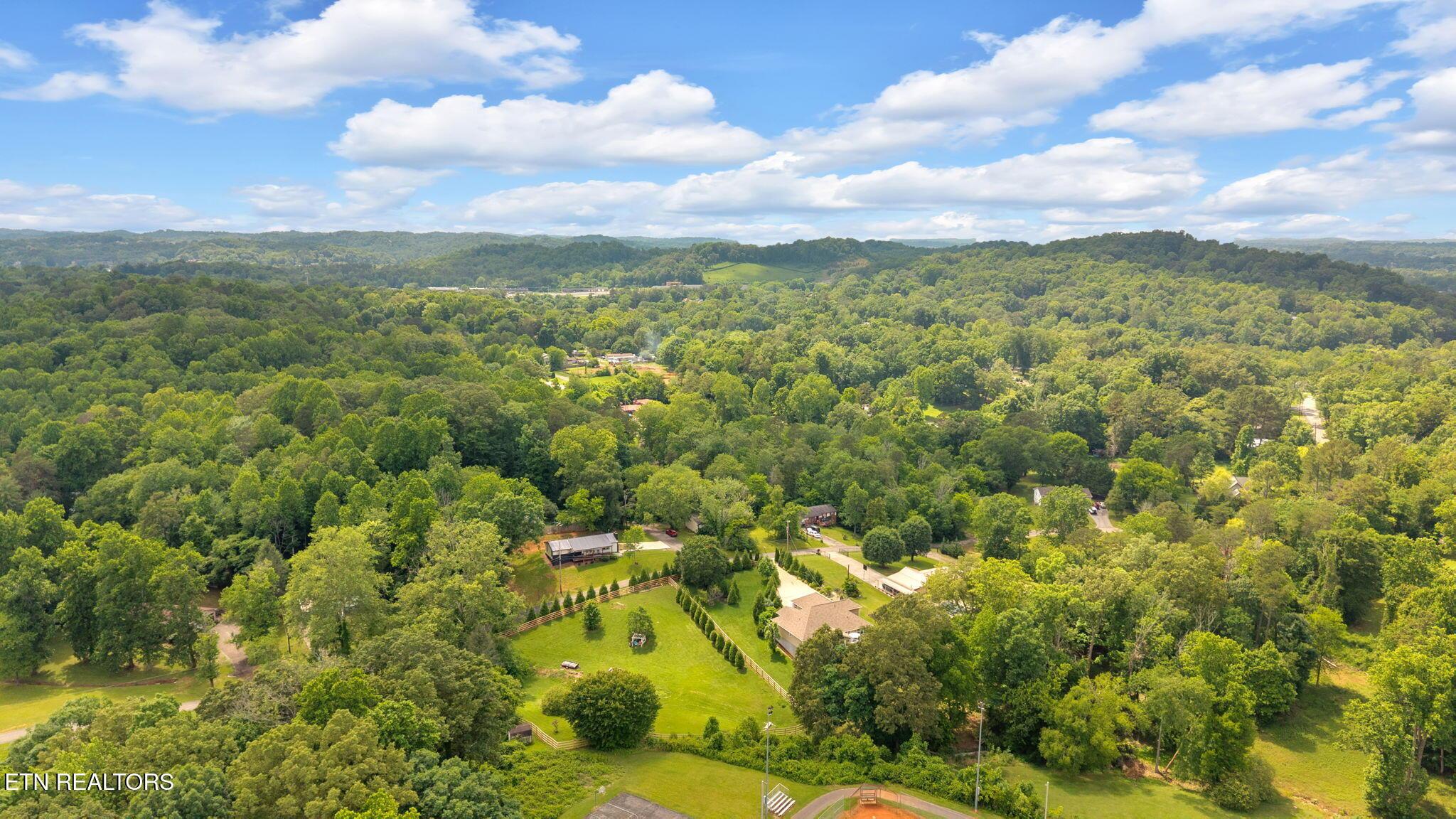 5124 Odell Rd, Knoxville, TN - Fort Loudoun and Tellico Lake Real Estate - Image# 50