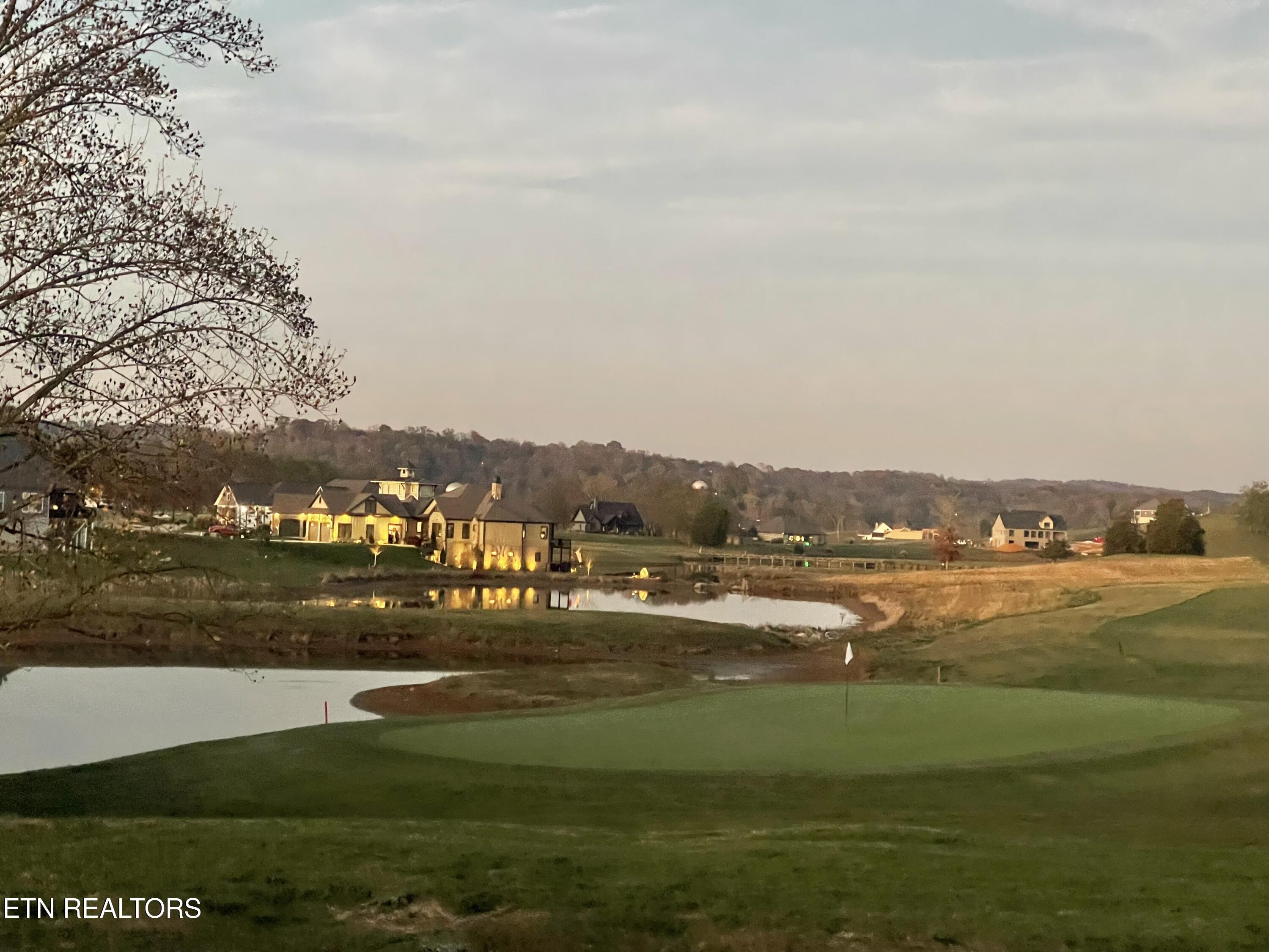 2008 Black Bear Circle, Loudon, TN - Fort Loudoun and Tellico Lake Real Estate - Image# 13