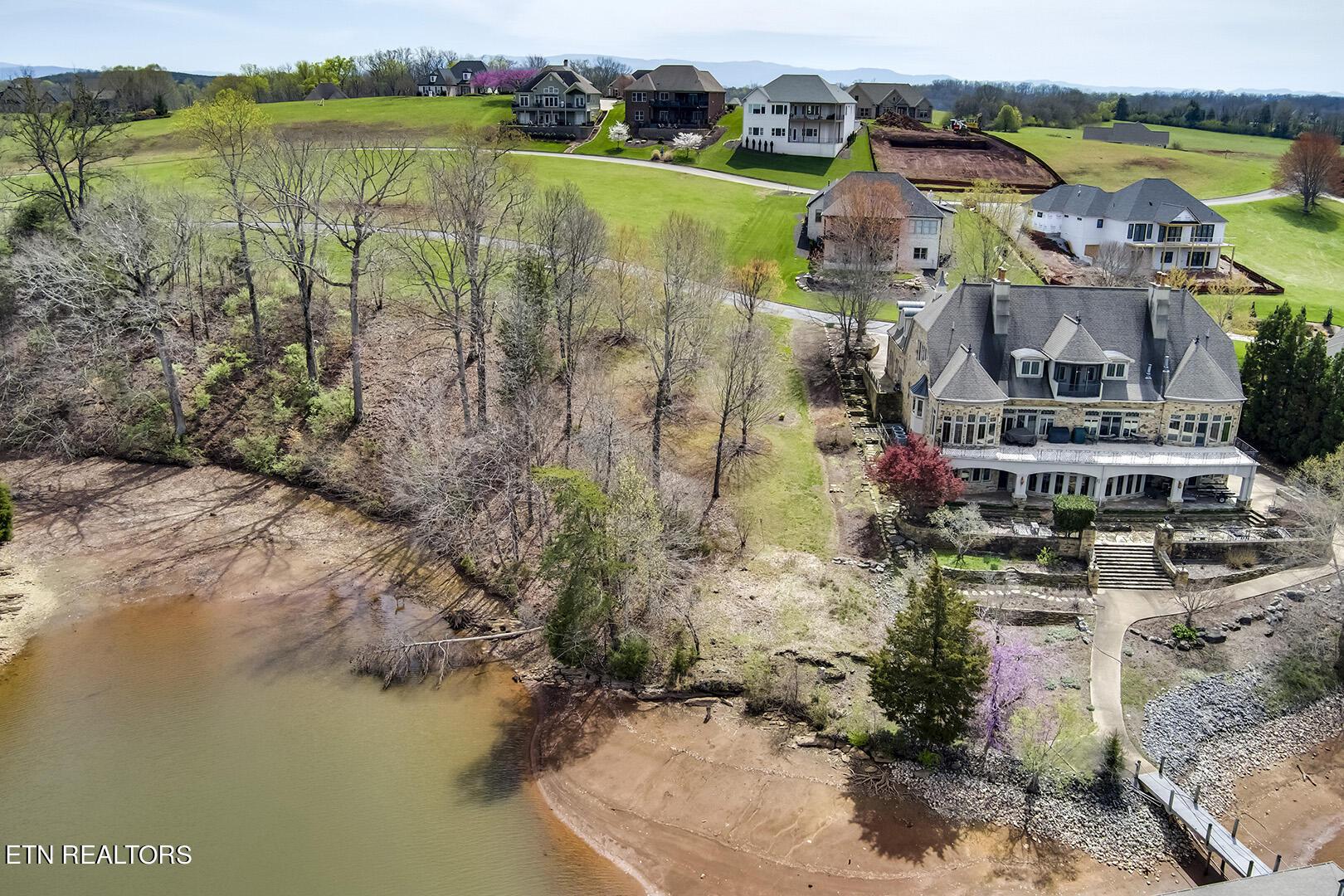 191 White Swan Drive, Vonore, TN - Fort Loudoun and Tellico Lake Real Estate - Image# 8