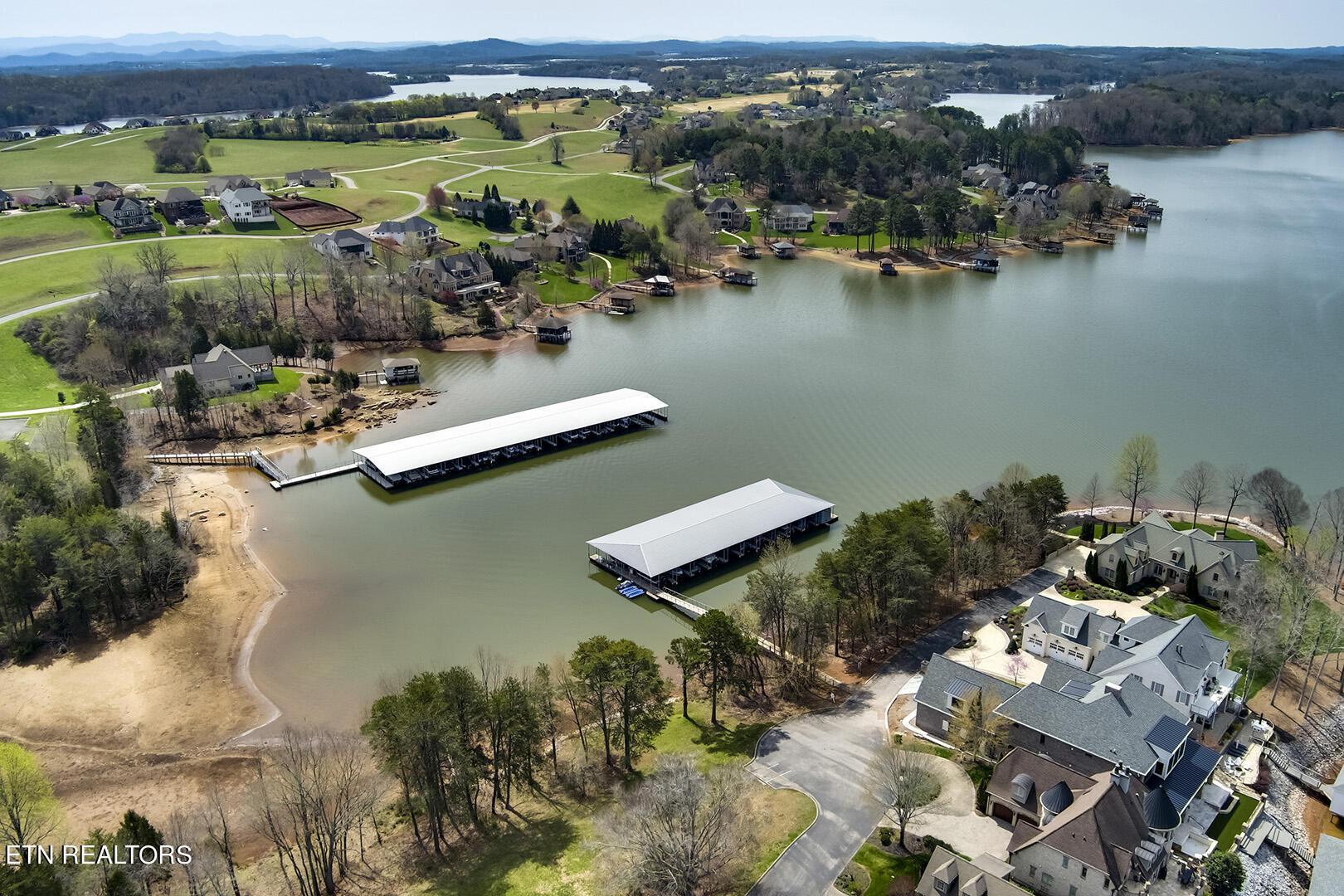 1681 Rarity Bay Pkwy, Vonore, TN - Fort Loudoun and Tellico Lake Real Estate - Image# 12