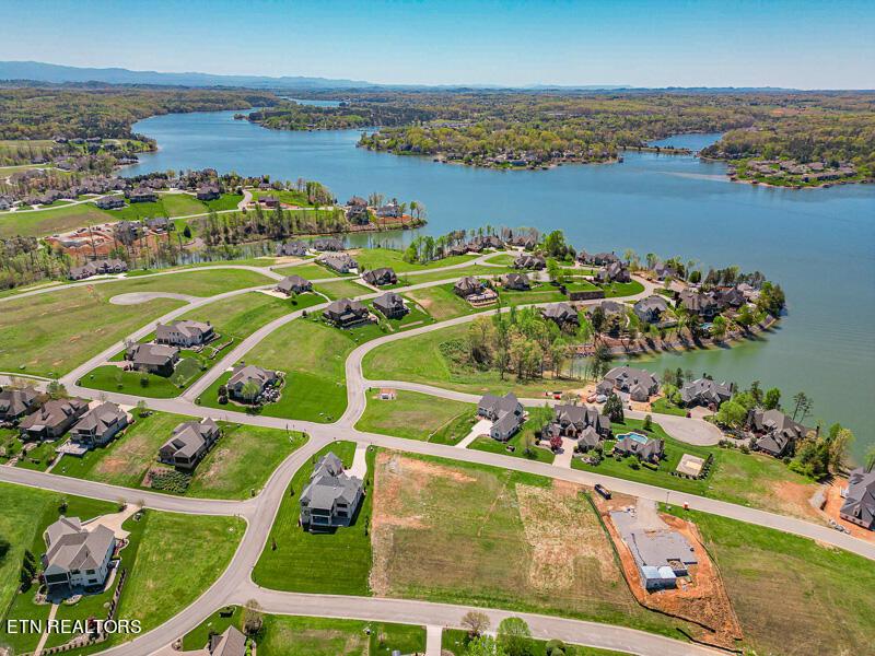 297 Cypress Pointe Drive, Lenoir City, TN - Fort Loudoun and Tellico Lake Real Estate - Image# 7