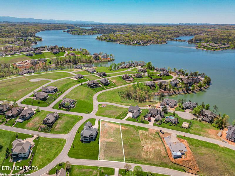 297 Cypress Pointe Drive, Lenoir City, TN - Fort Loudoun and Tellico Lake Real Estate - Image# 8