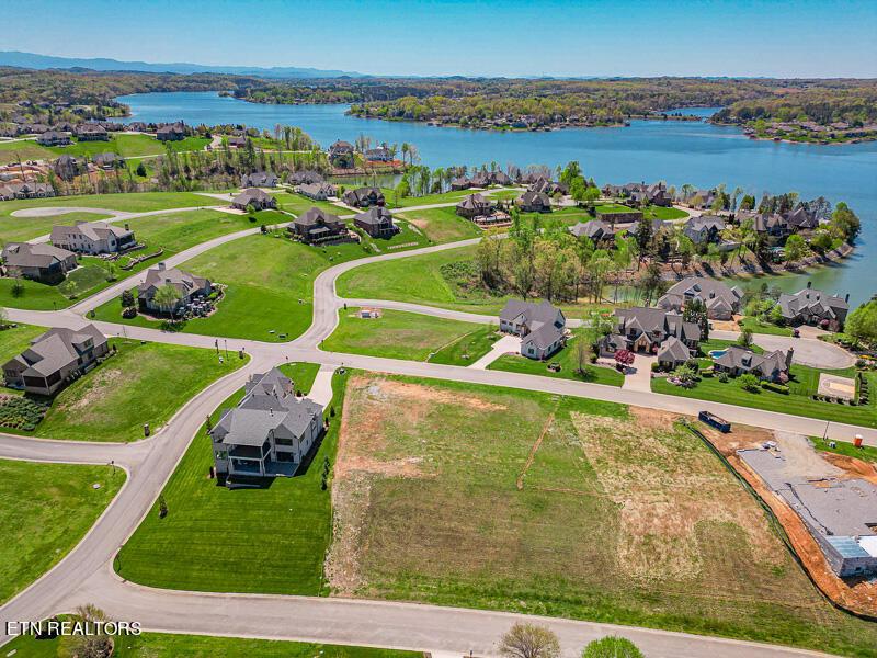 297 Cypress Pointe Drive, Lenoir City, TN - Fort Loudoun and Tellico Lake Real Estate - Image# 9