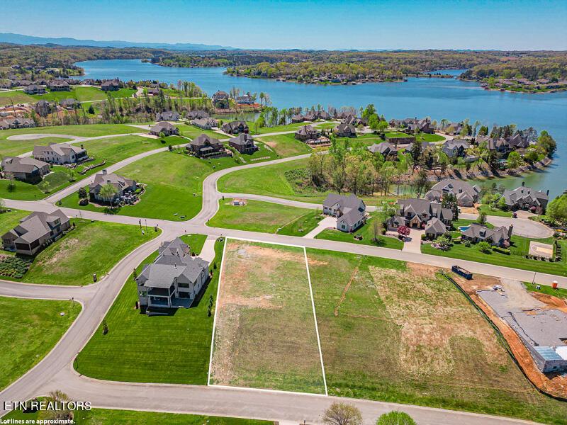 297 Cypress Pointe Drive, Lenoir City, TN - Fort Loudoun and Tellico Lake Real Estate - Image# 10
