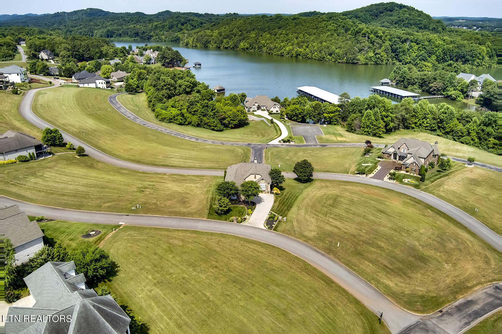 315 Hummingbird Drive, Vonore, TN - Fort Loudoun and Tellico Lake Real Estate - Image# 3
