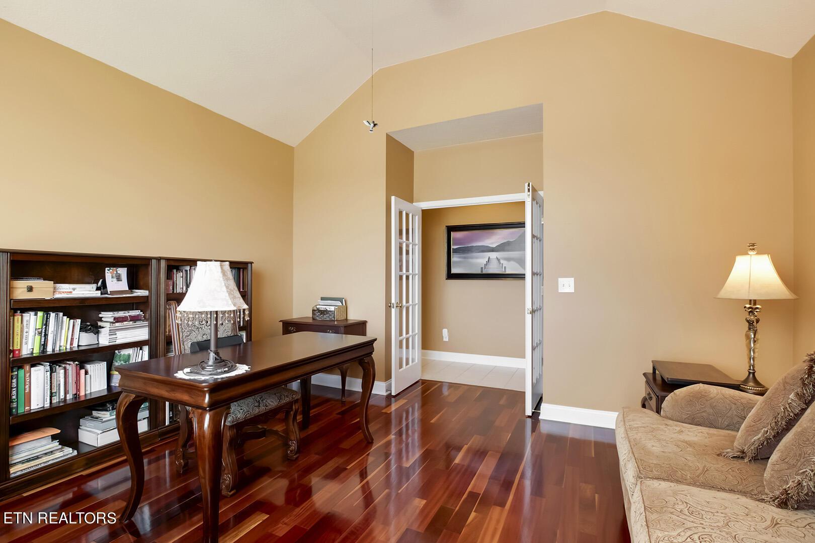 315 Hummingbird Drive, Vonore, TN - Fort Loudoun and Tellico Lake Real Estate - Image# 23