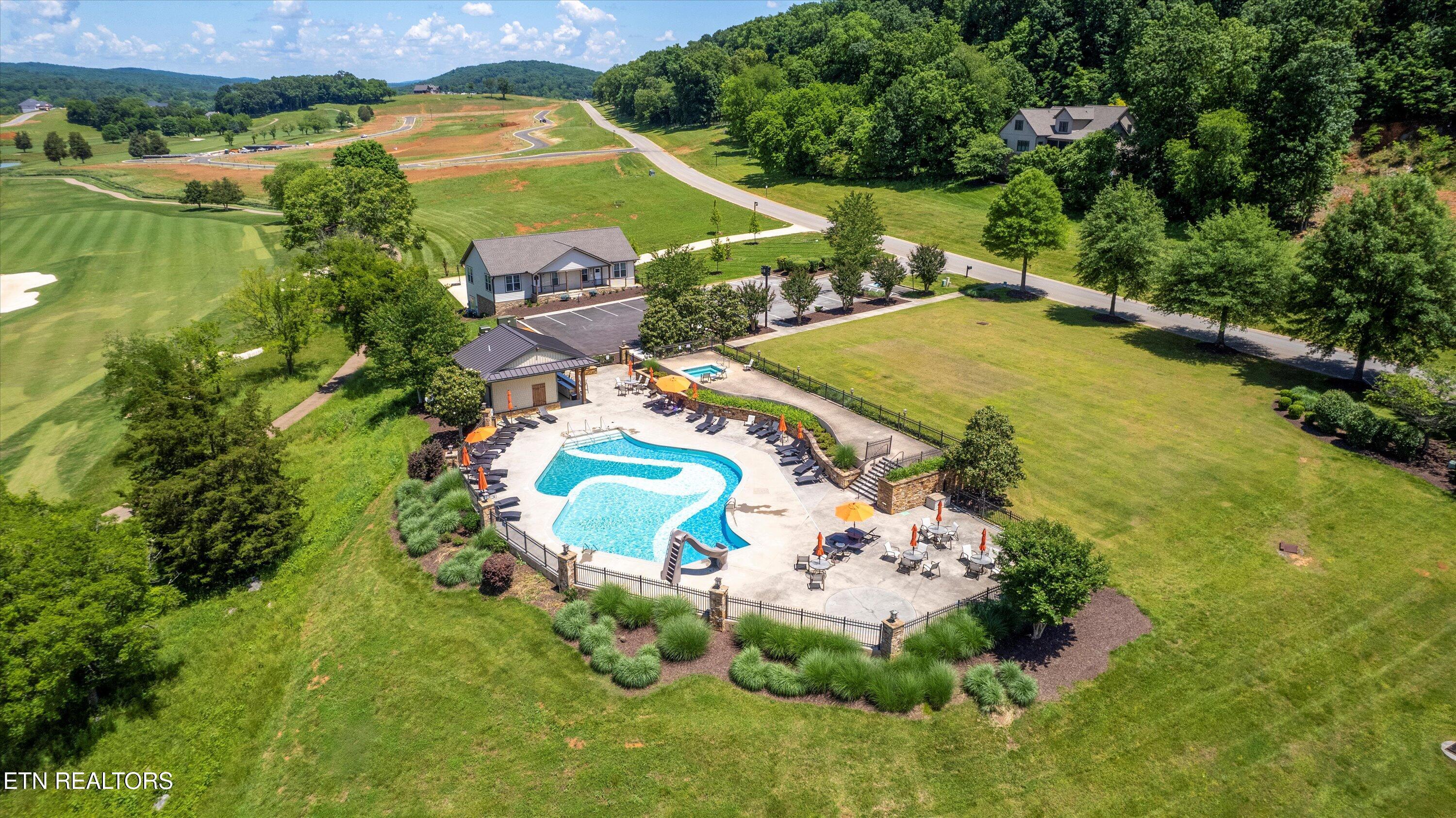 184 Hammock Court, Loudon, TN - Fort Loudoun and Tellico Lake Real Estate - Image# 20