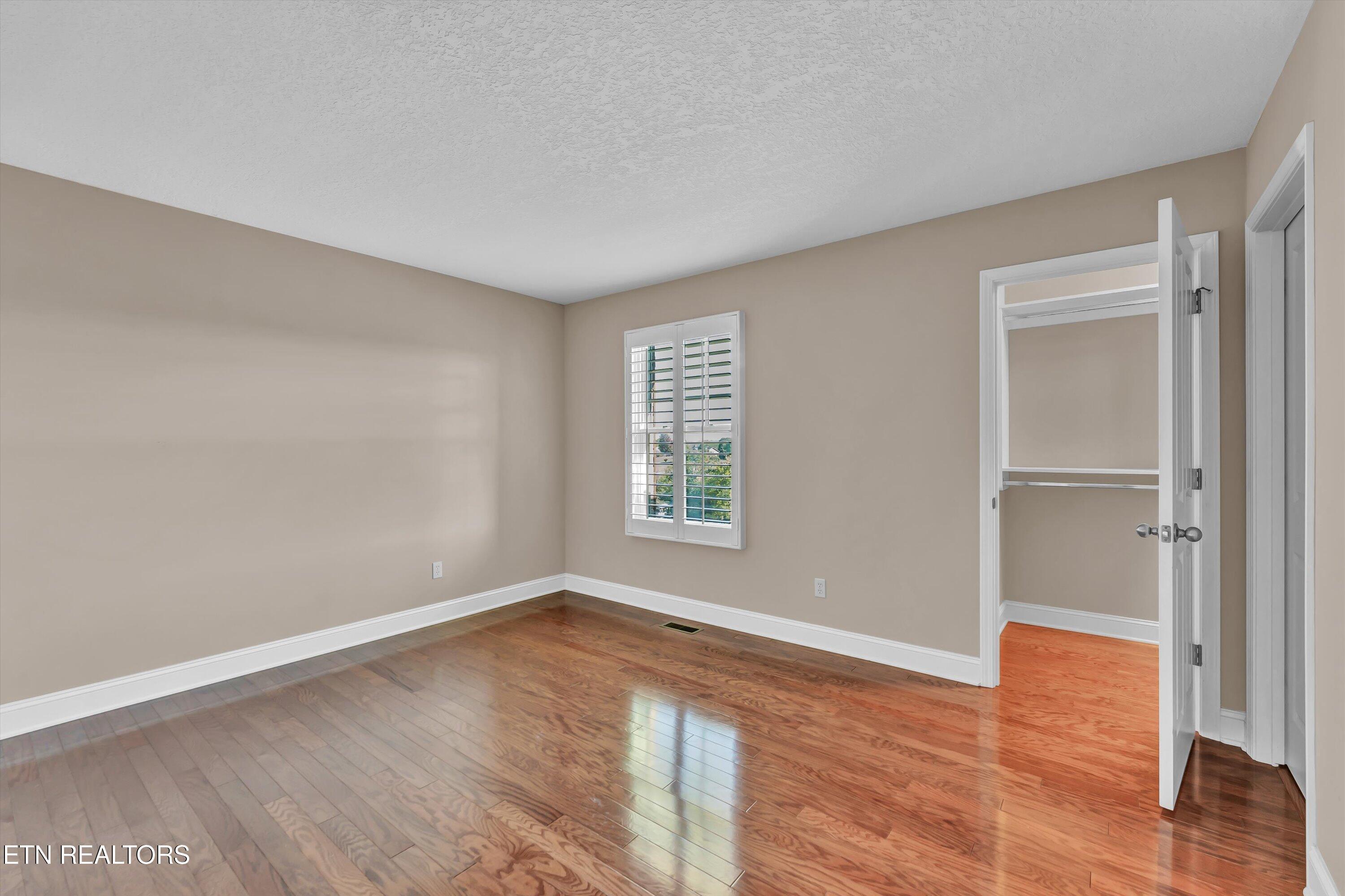 3909 Logans Landing Circle, Louisville, TN - Fort Loudoun and Tellico Lake Real Estate - Image# 19