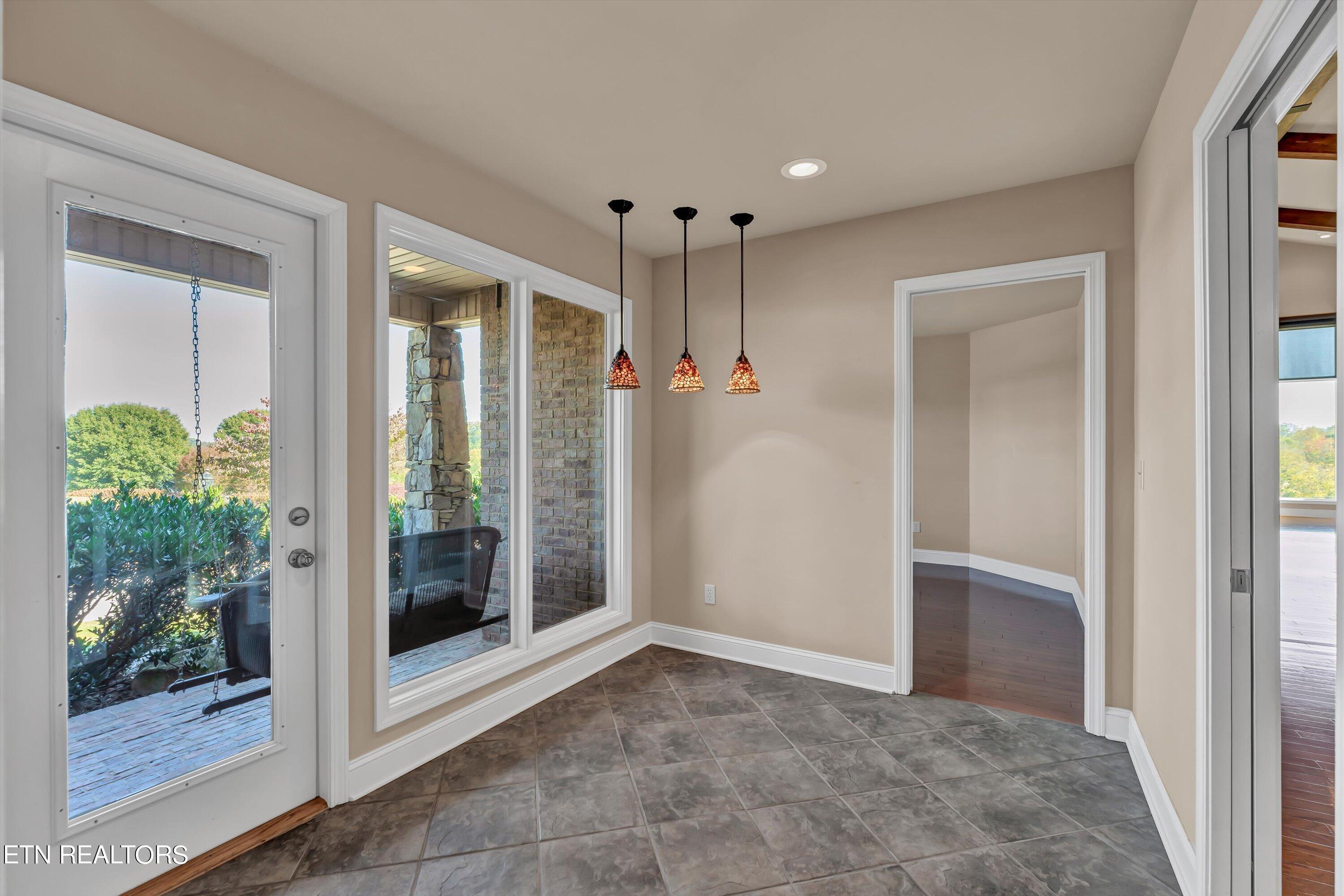 3909 Logans Landing Circle, Louisville, TN - Fort Loudoun and Tellico Lake Real Estate - Image# 22