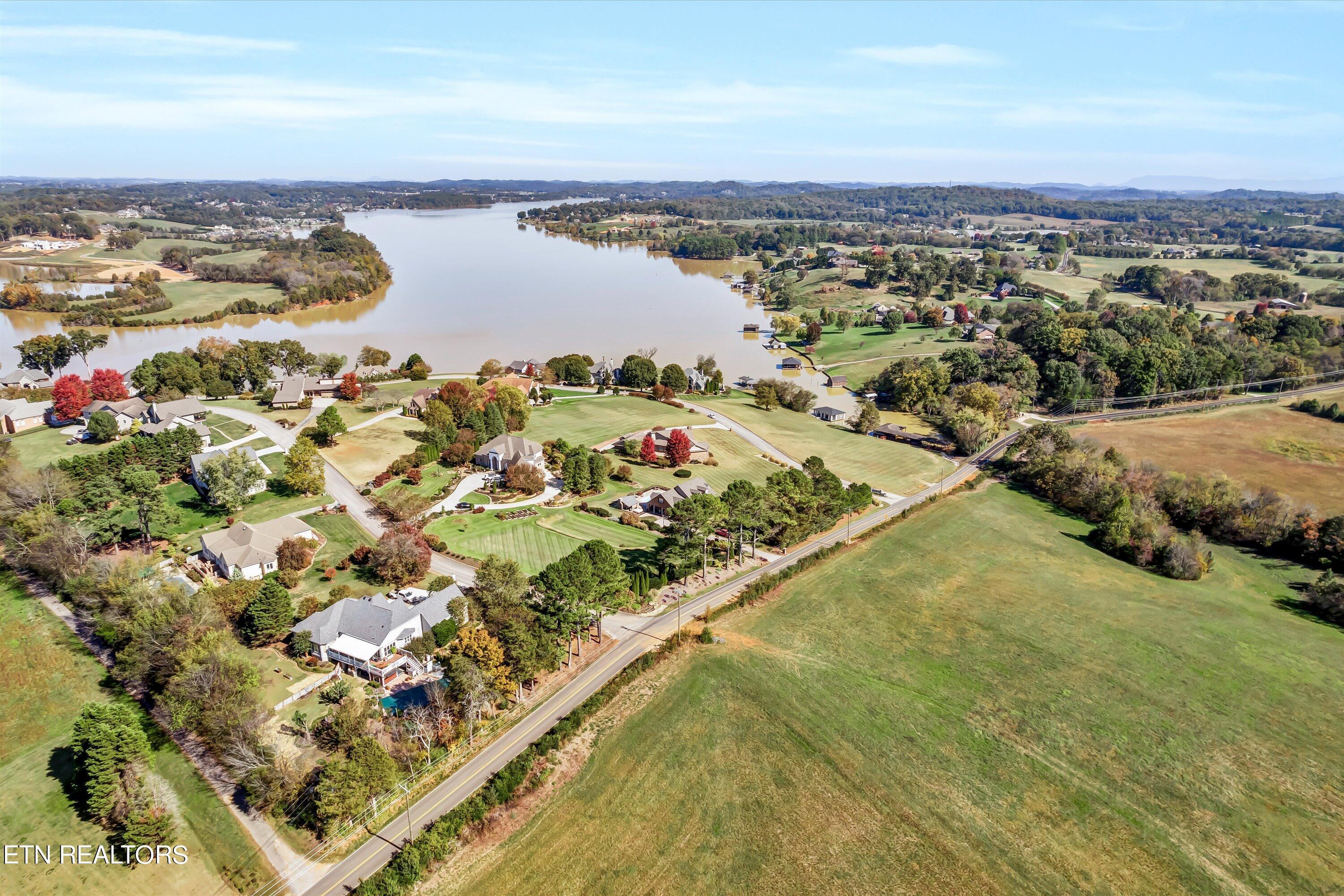 3909 Logans Landing Circle, Louisville, TN - Fort Loudoun and Tellico Lake Real Estate - Image# 45