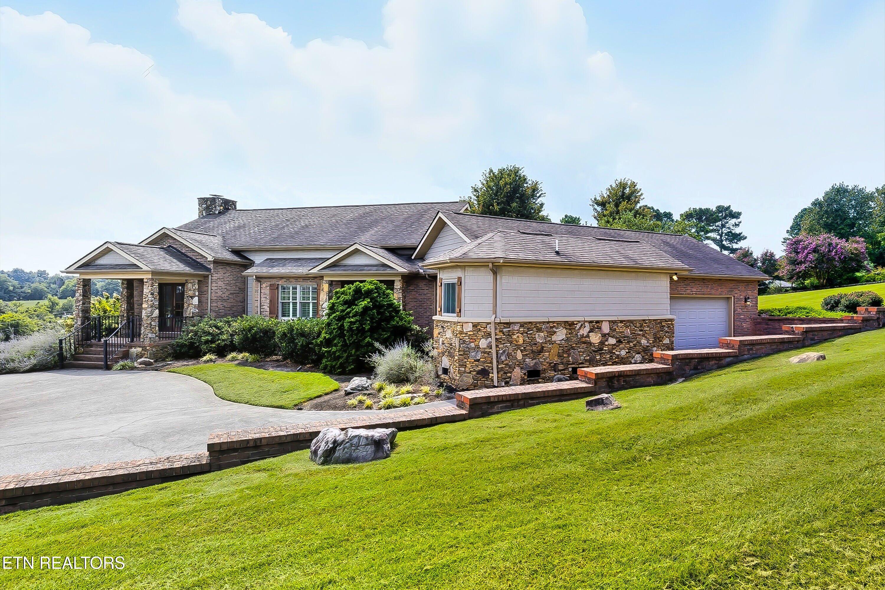 3909 Logans Landing Circle, Louisville, TN - Fort Loudoun and Tellico Lake Real Estate - Image# 2