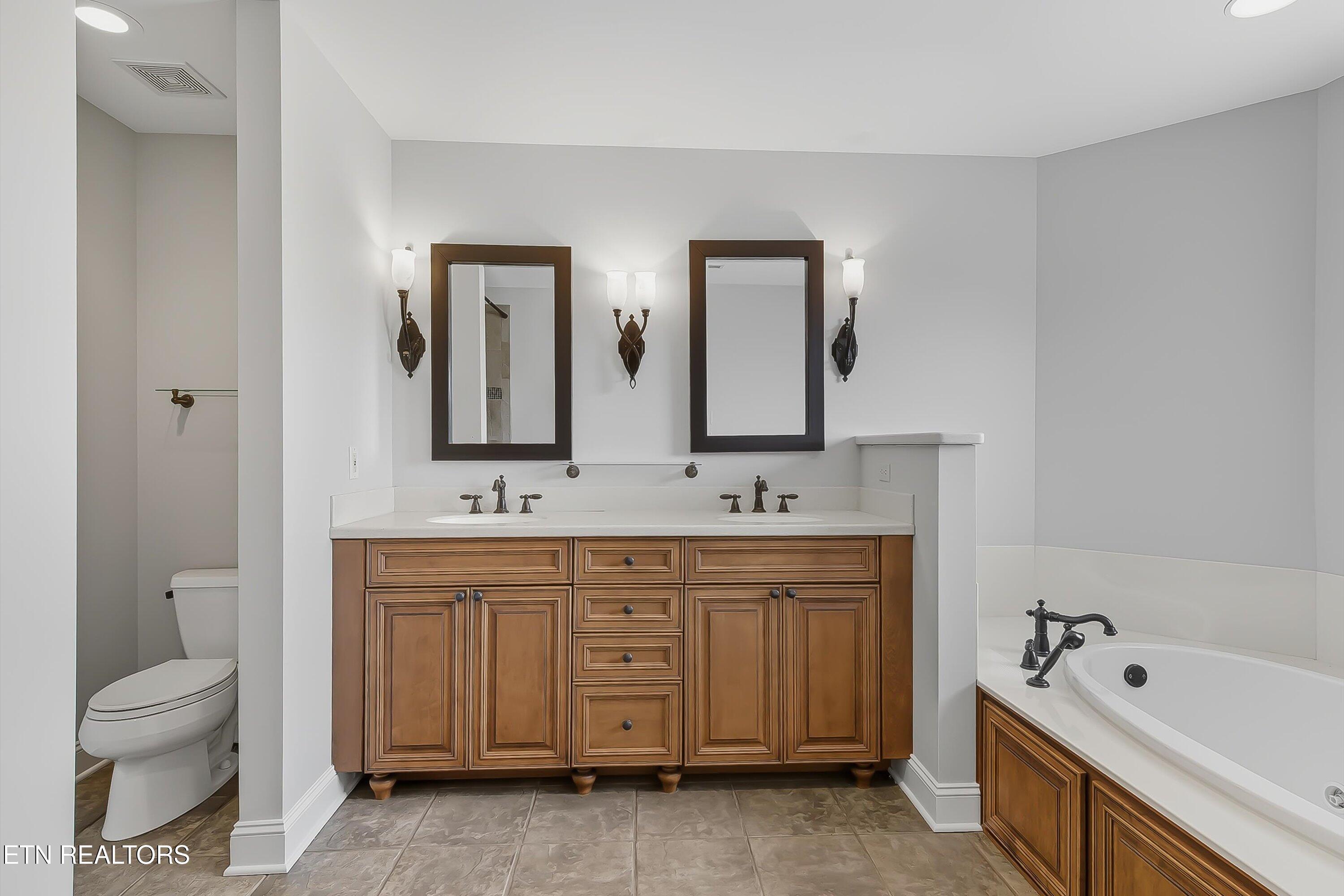 3909 Logans Landing Circle, Louisville, TN - Fort Loudoun and Tellico Lake Real Estate - Image# 47