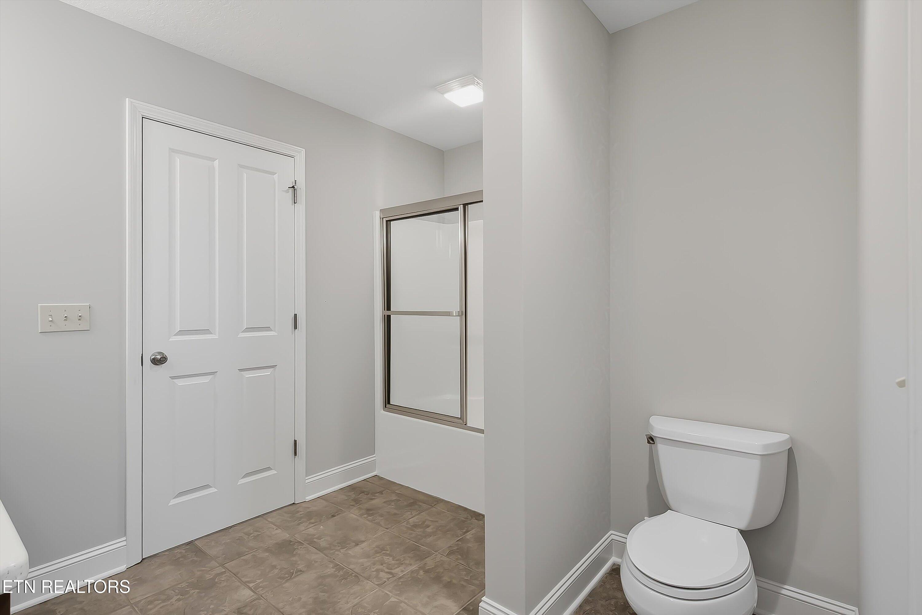 3909 Logans Landing Circle, Louisville, TN - Fort Loudoun and Tellico Lake Real Estate - Image# 63