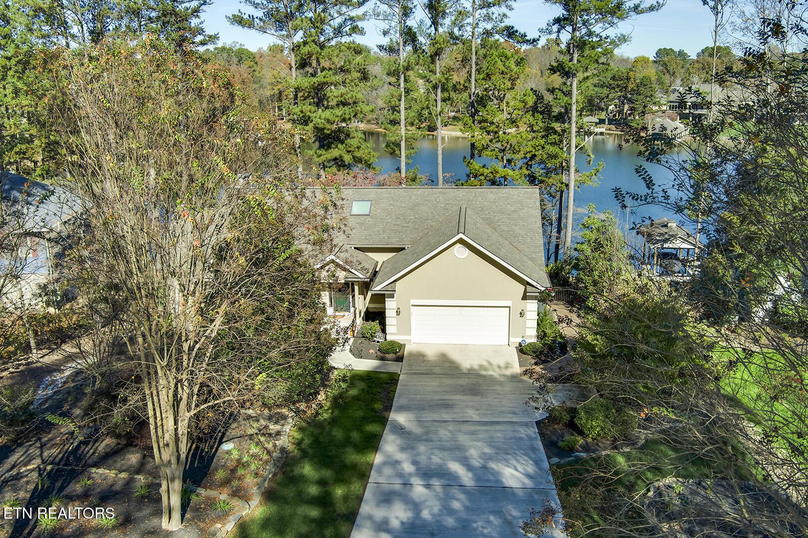 443 Tanasi Way, Loudon, TN - Fort Loudoun and Tellico Lake Real Estate - Image# 2