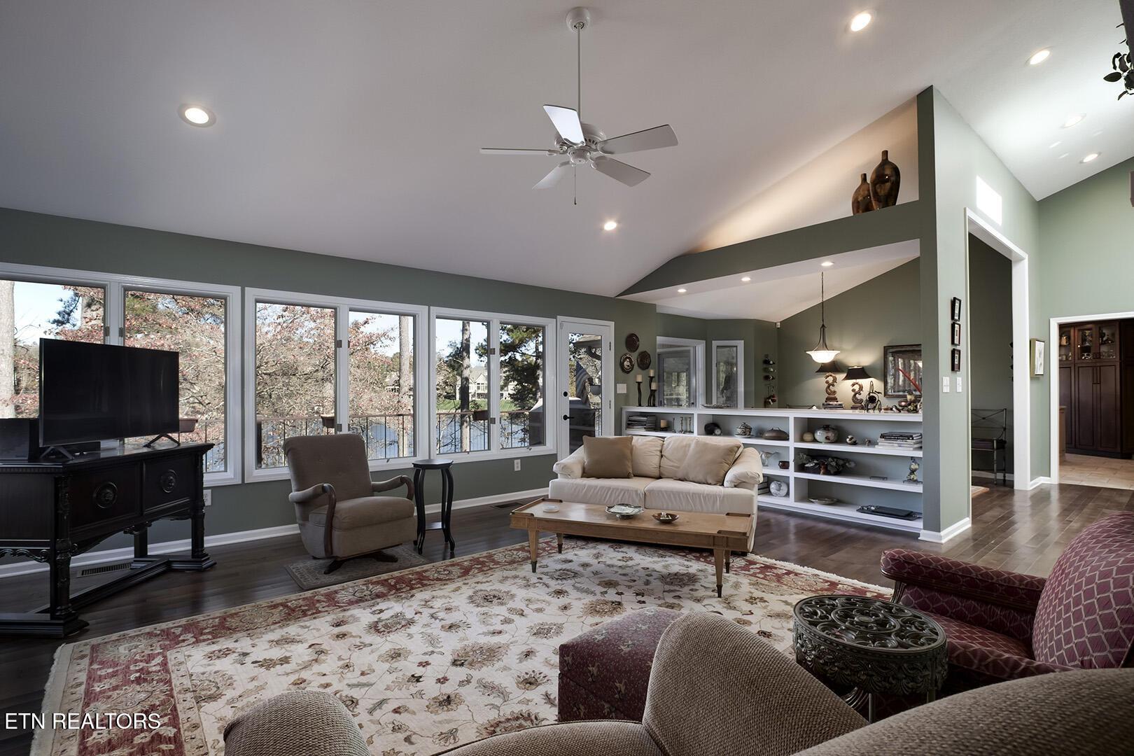 443 Tanasi Way, Loudon, TN - Fort Loudoun and Tellico Lake Real Estate - Image# 12