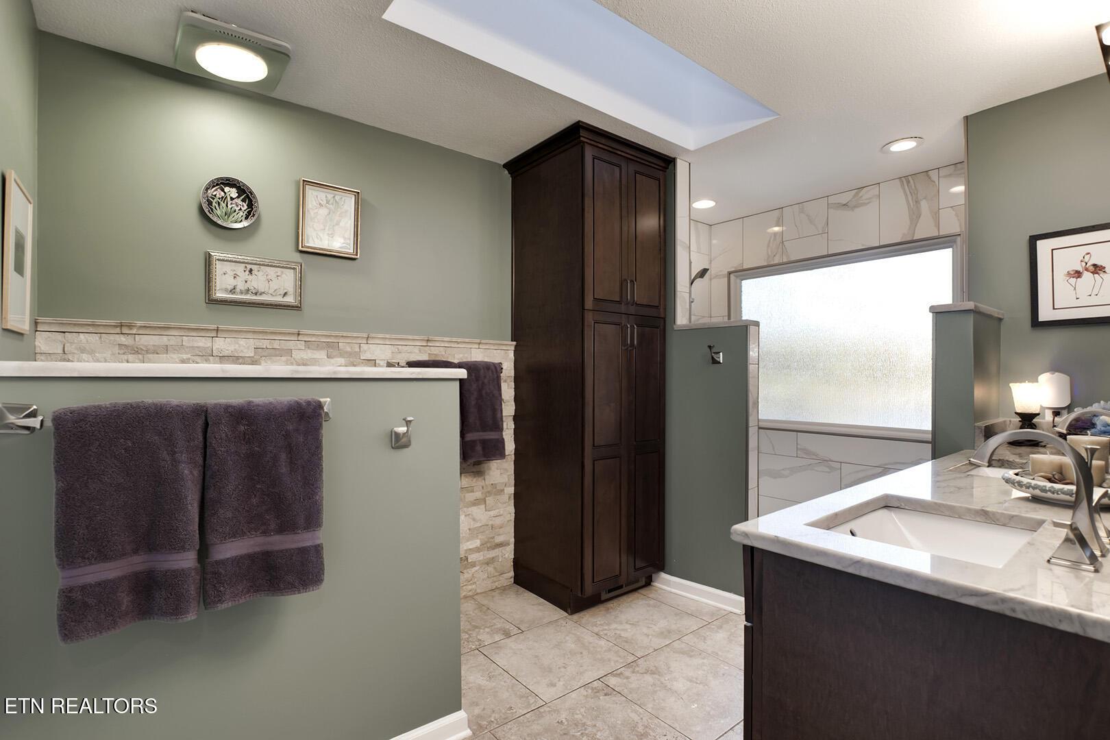 443 Tanasi Way, Loudon, TN - Fort Loudoun and Tellico Lake Real Estate - Image# 26