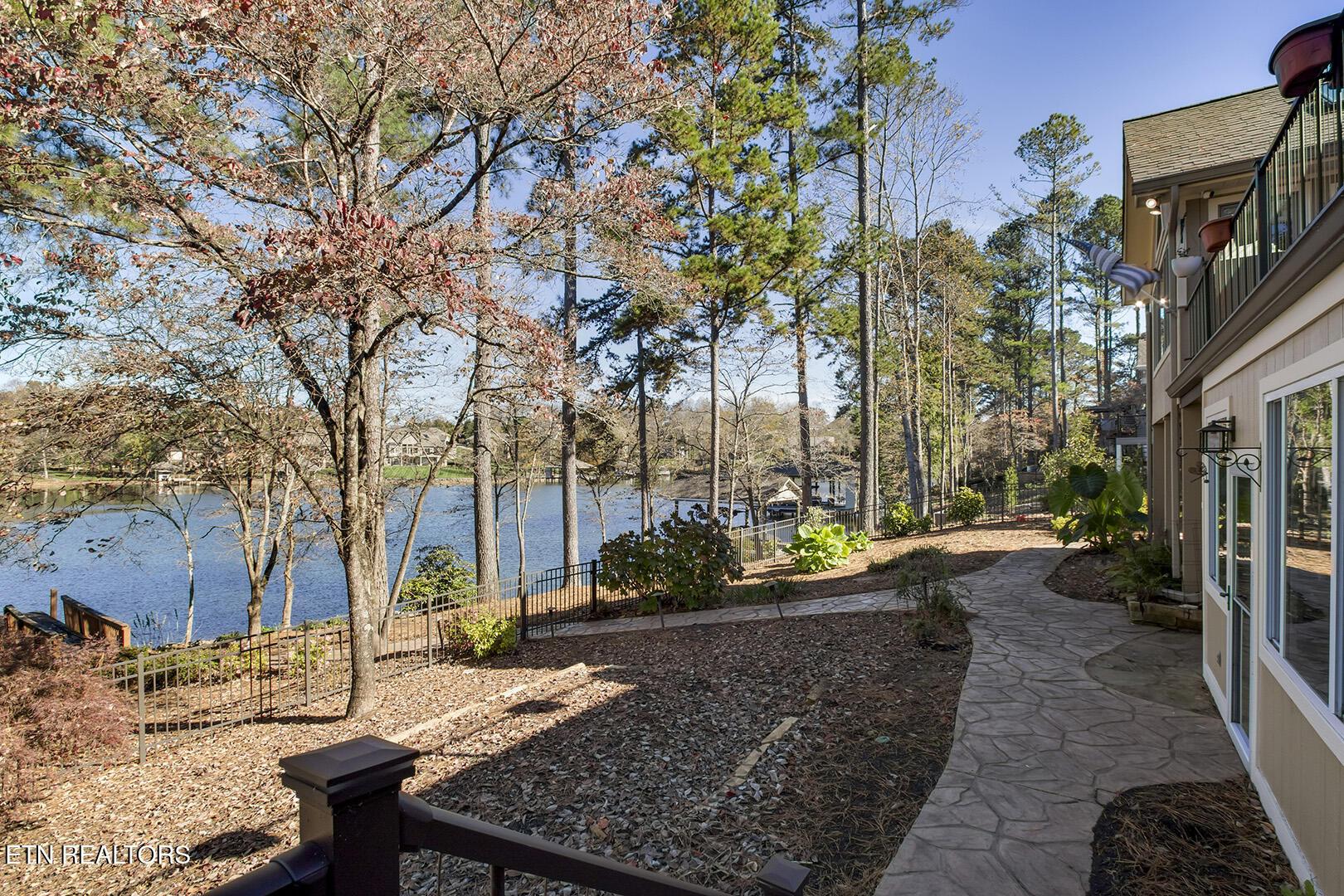 443 Tanasi Way, Loudon, TN - Fort Loudoun and Tellico Lake Real Estate - Image# 47