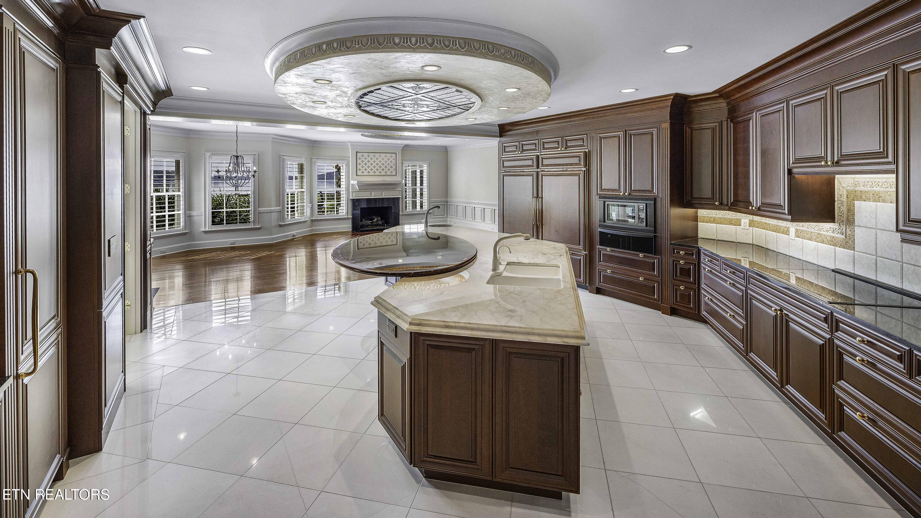 10824 Westland Drive, Knoxville, TN - Fort Loudoun and Tellico Lake Real Estate - Image# 16