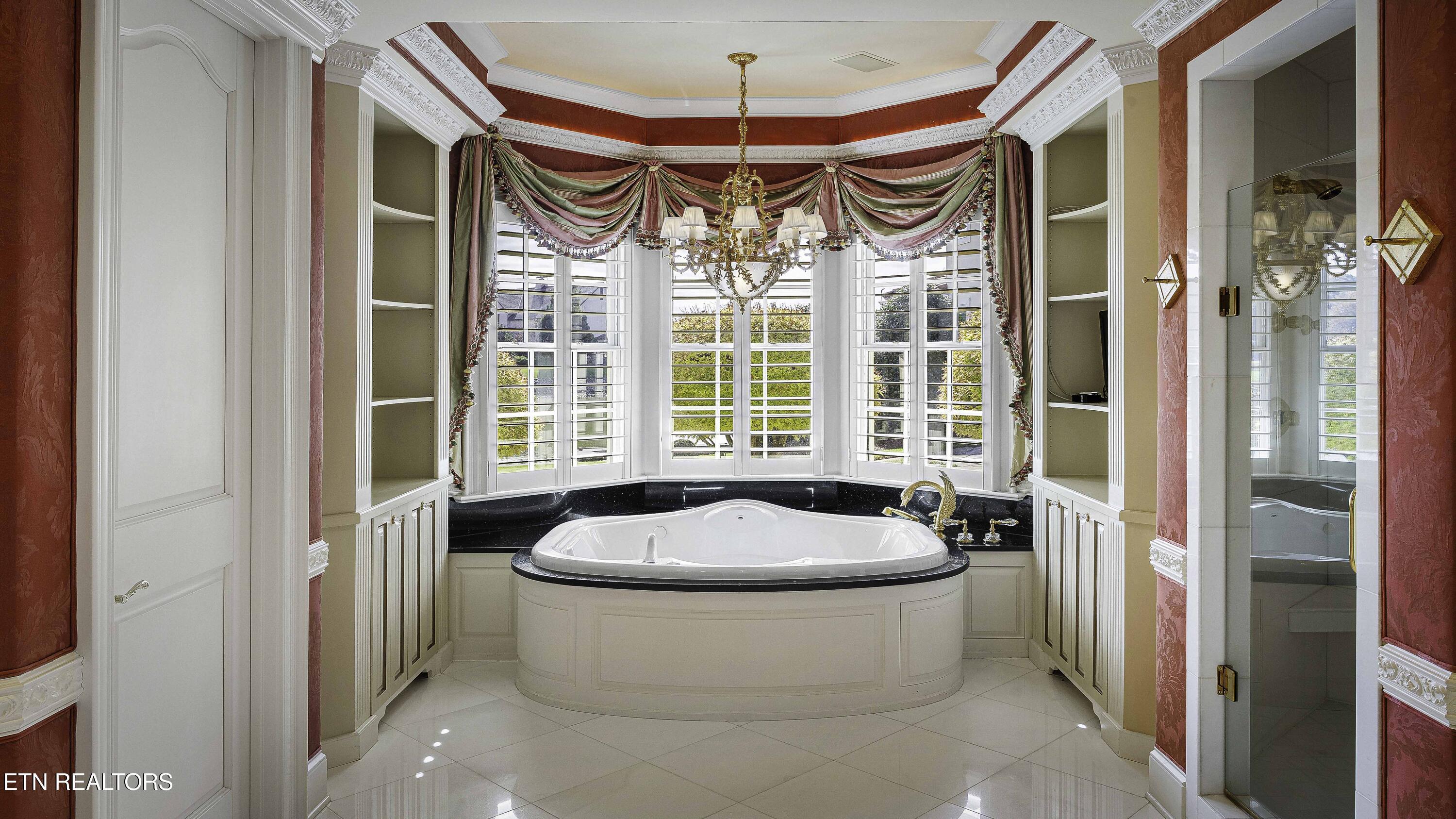 10824 Westland Drive, Knoxville, TN - Fort Loudoun and Tellico Lake Real Estate - Image# 24